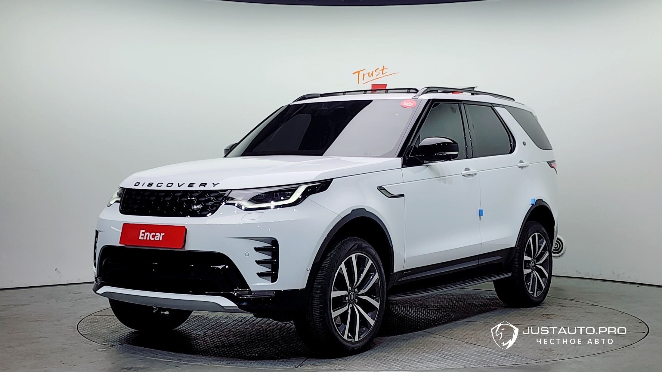 Автомобиль Land Rover Discovery