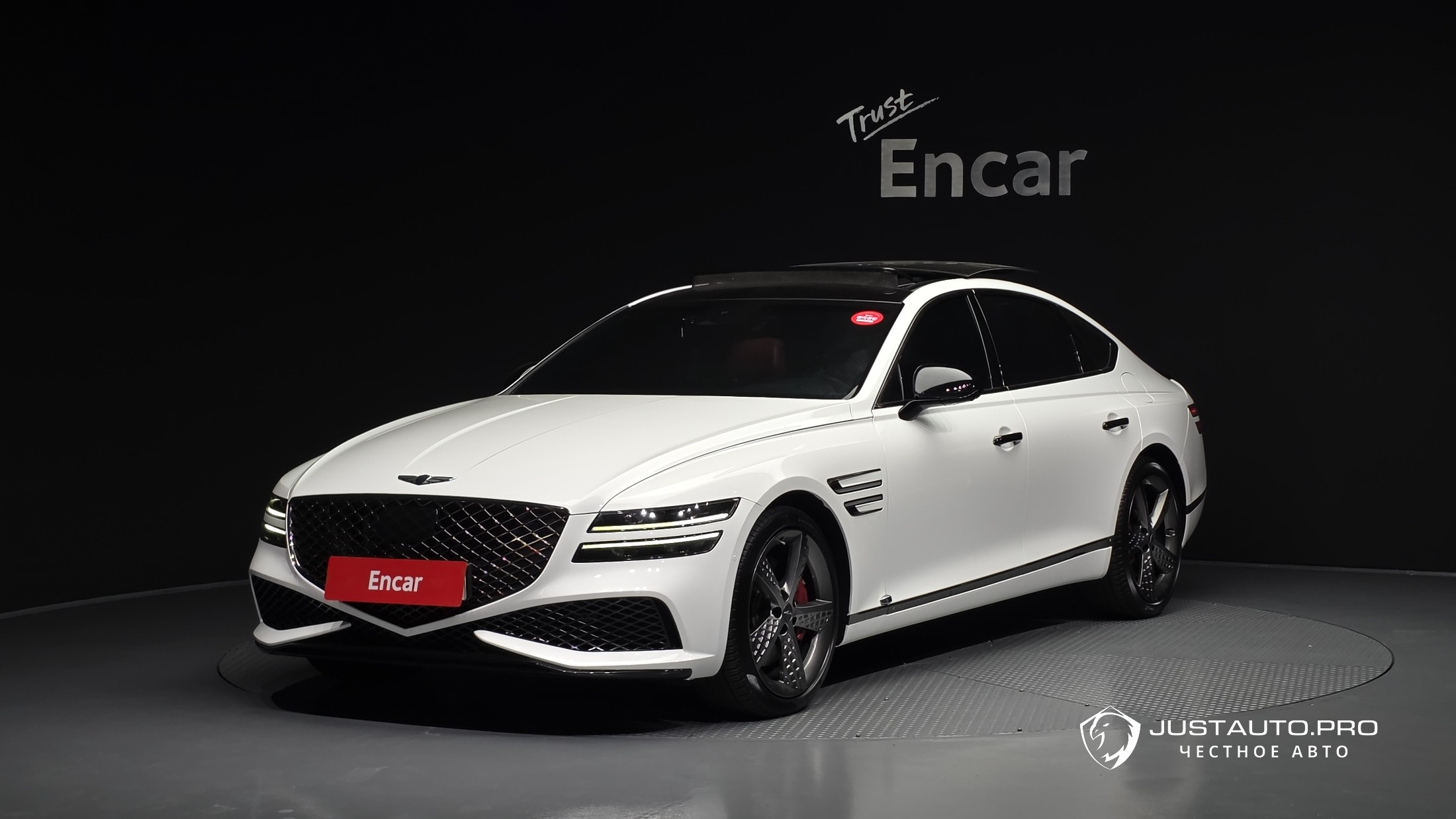 Автомобиль Genesis G80