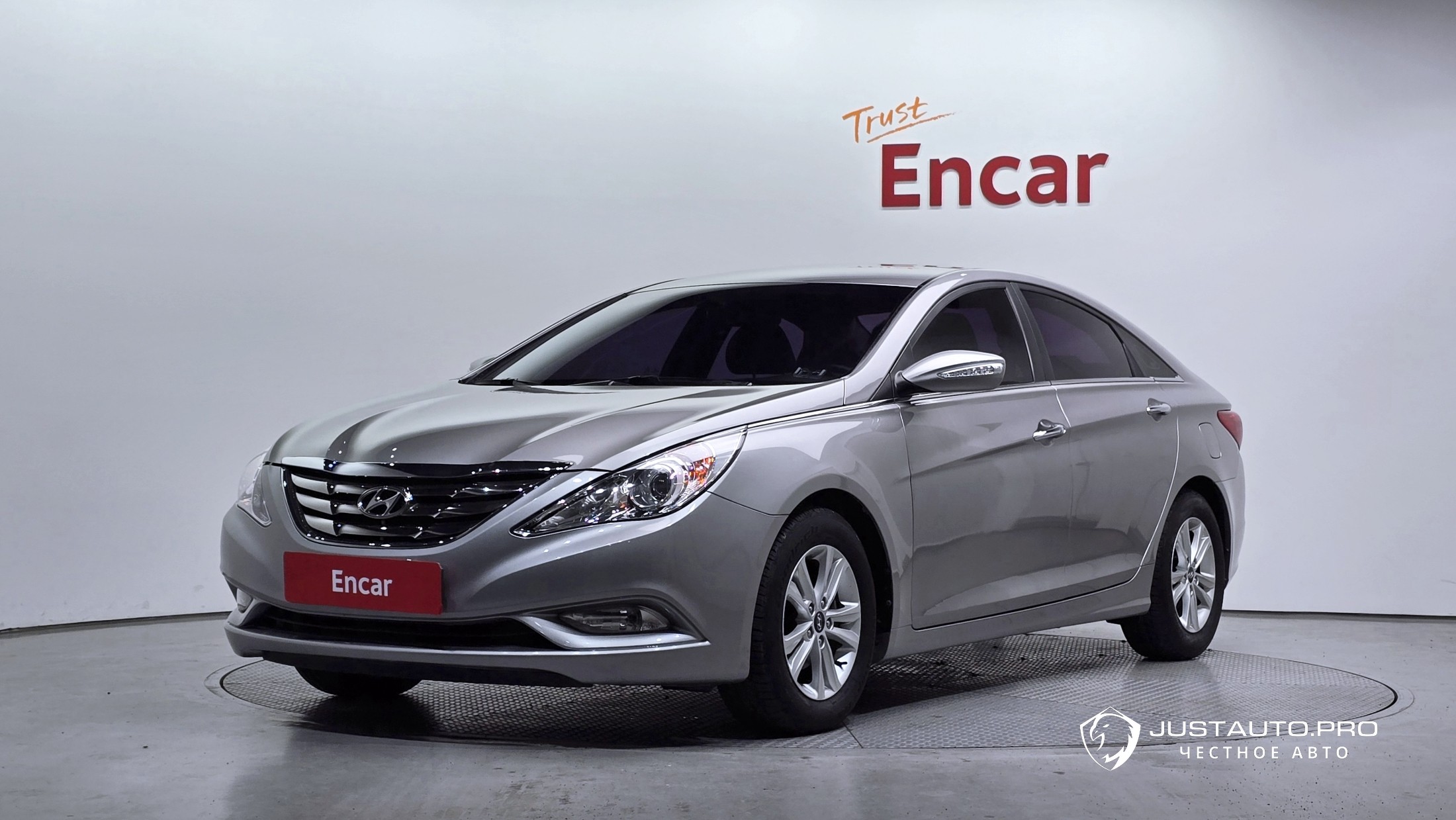 Автомобиль Hyundai Sonata