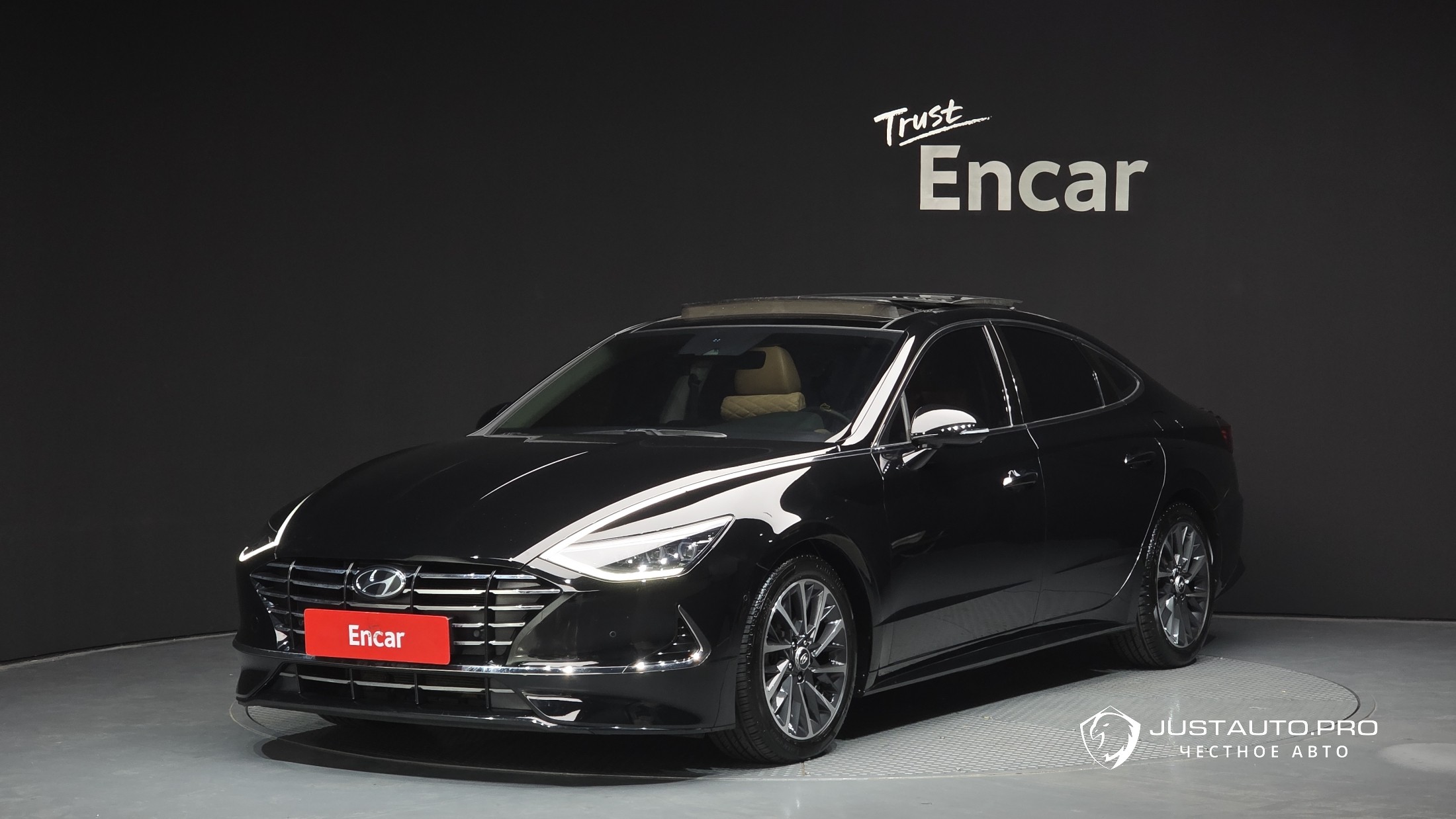 Автомобиль Hyundai Sonata