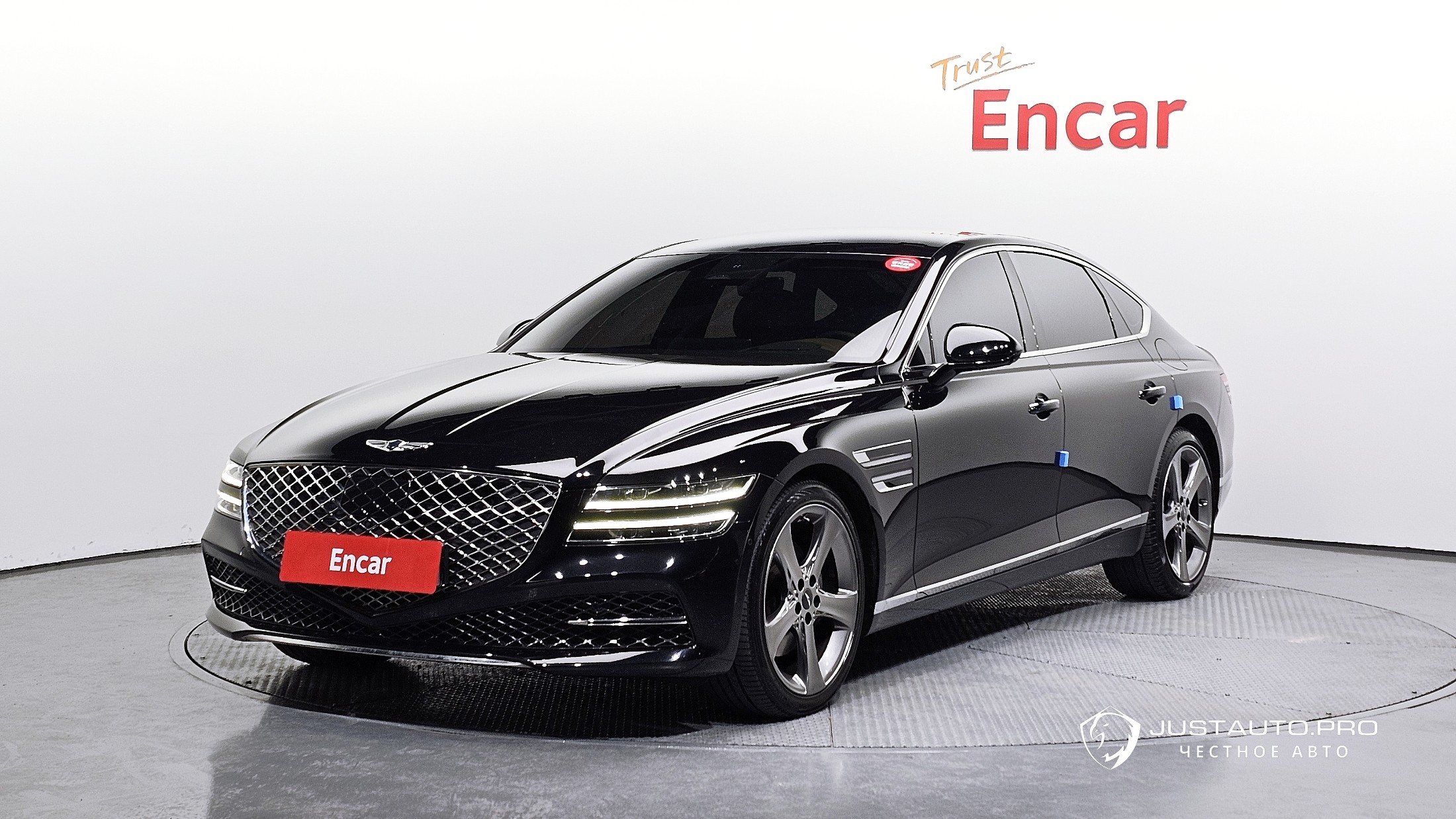 Автомобиль Genesis G80