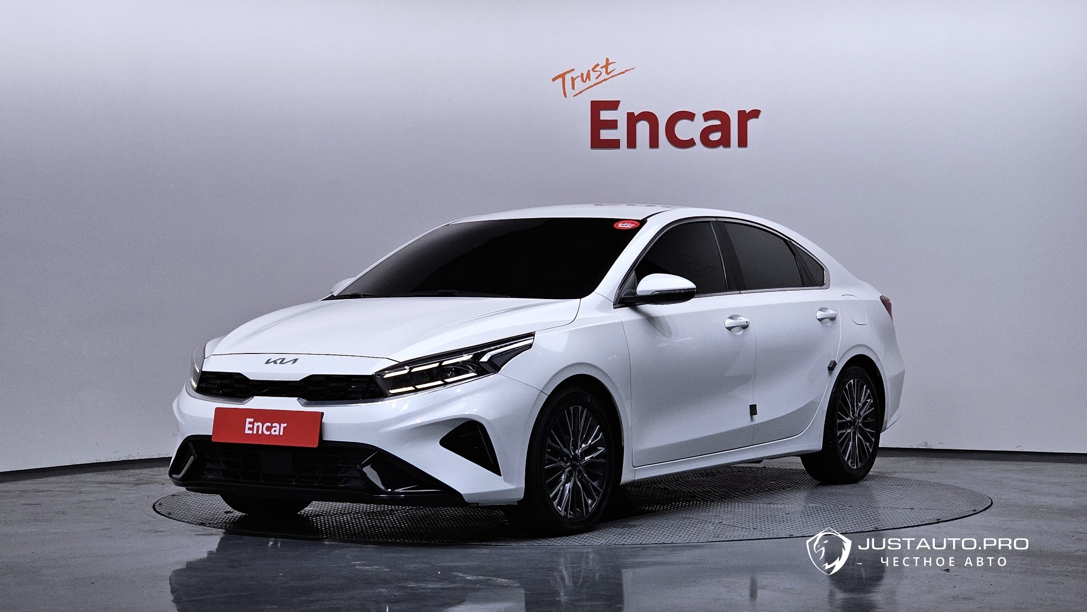 Автомобиль Kia K3