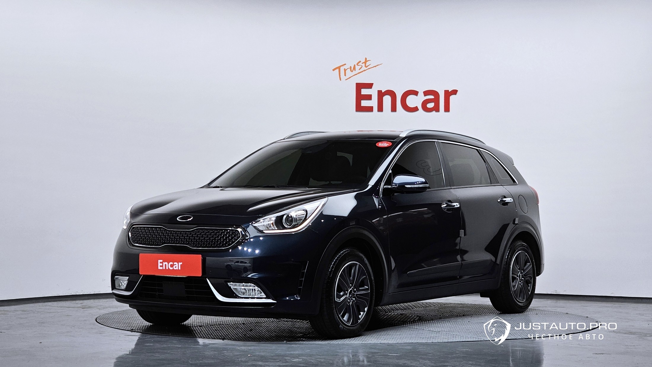 Автомобиль Kia Niro