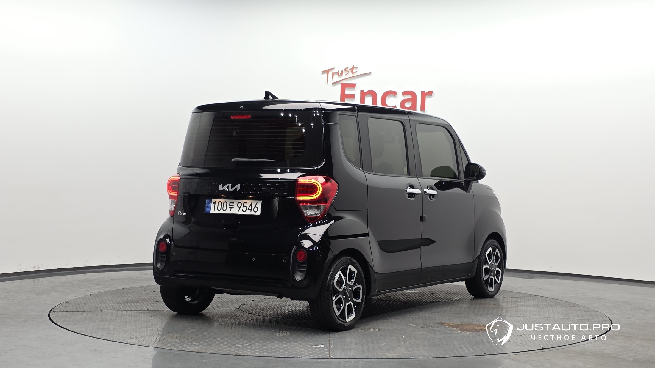 Автомобиль Kia RAY