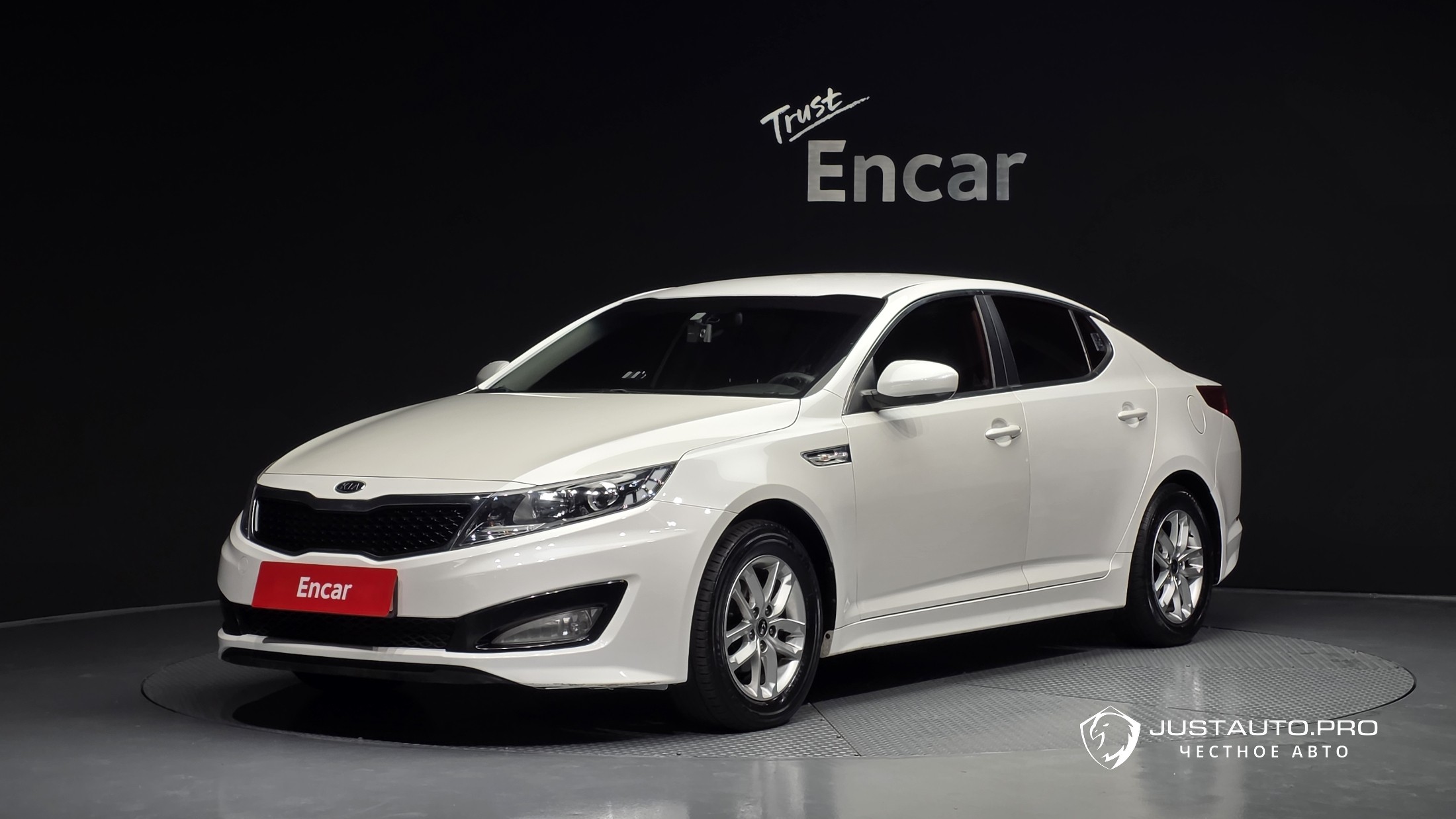 Автомобиль Kia K5