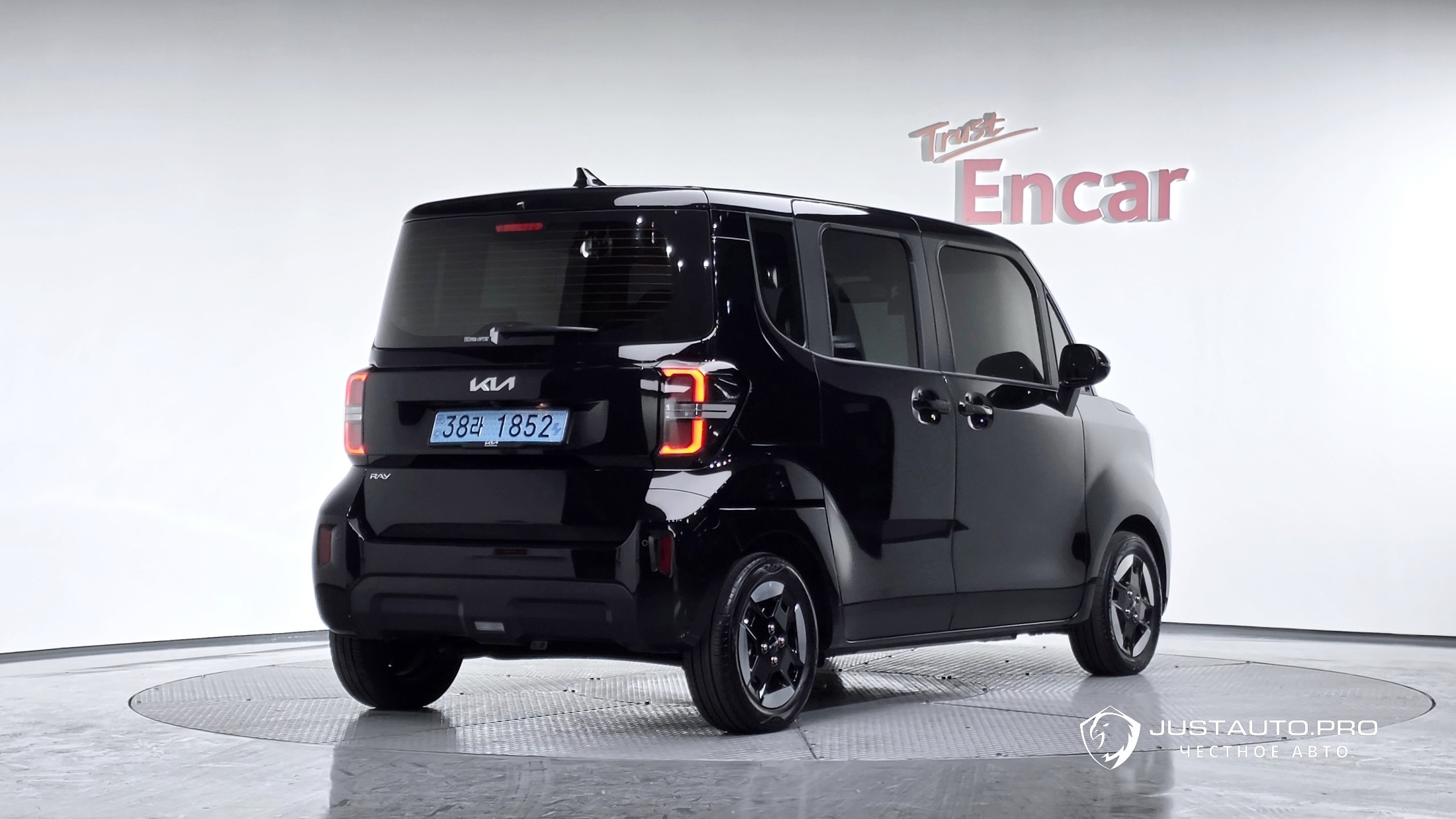 Автомобиль Kia RAY