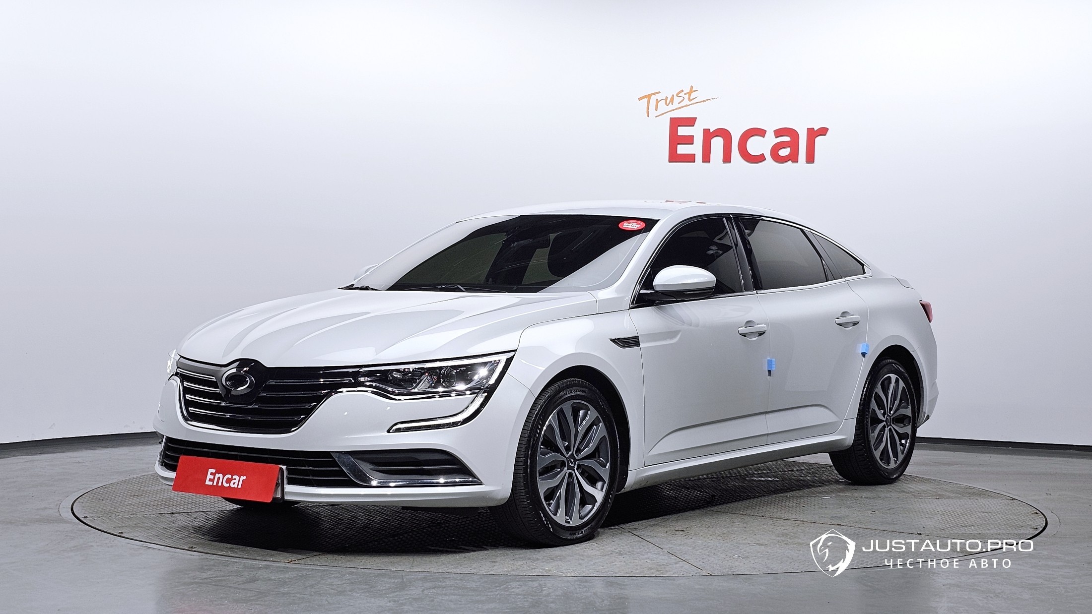 Автомобиль Renault-KoreaSamsung SM6