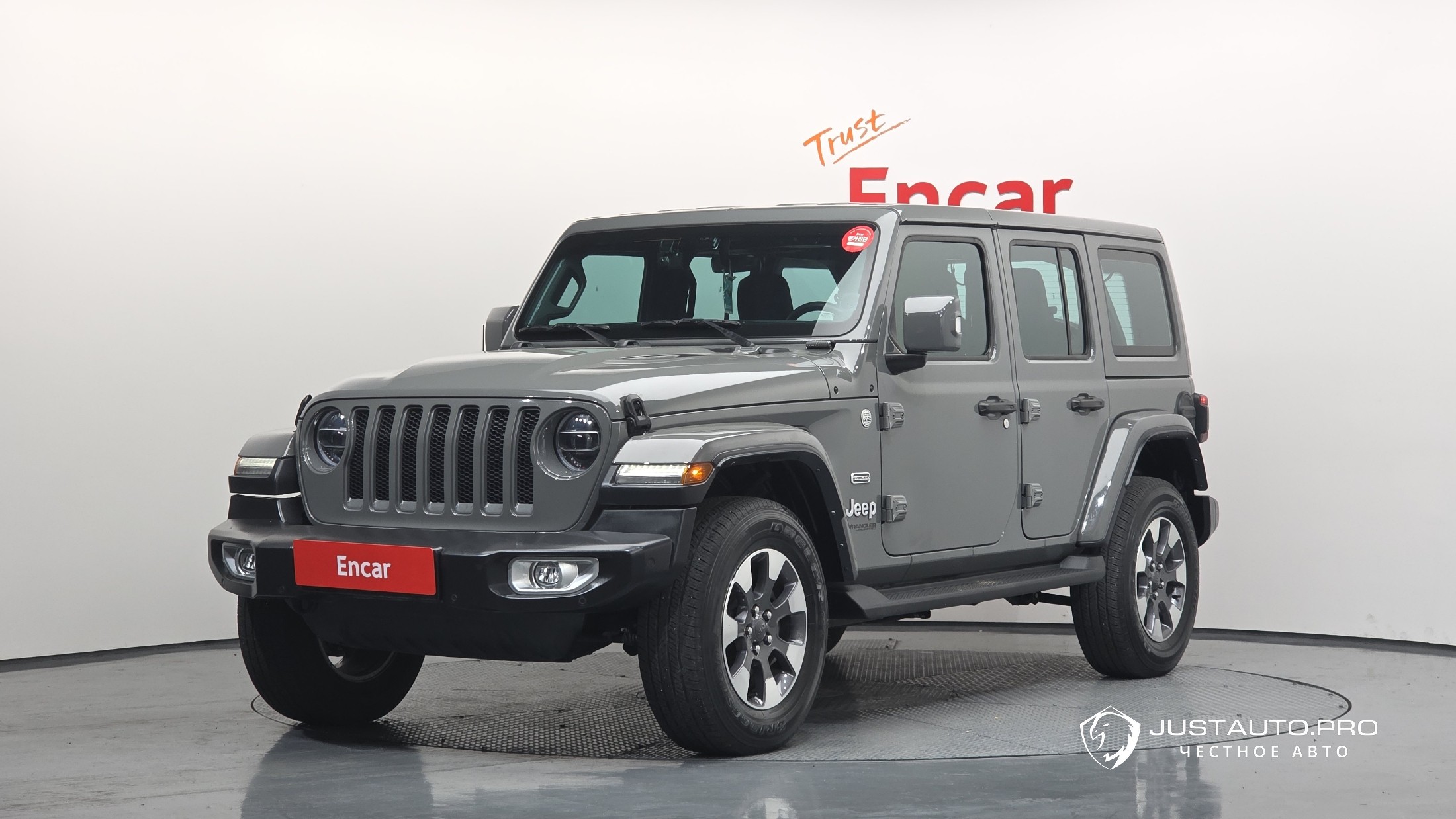 Автомобиль Jeep Wrangler