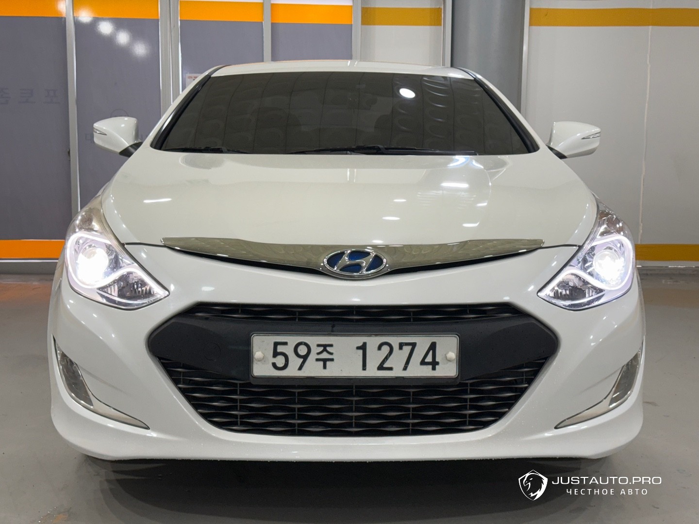Автомобиль Hyundai Sonata