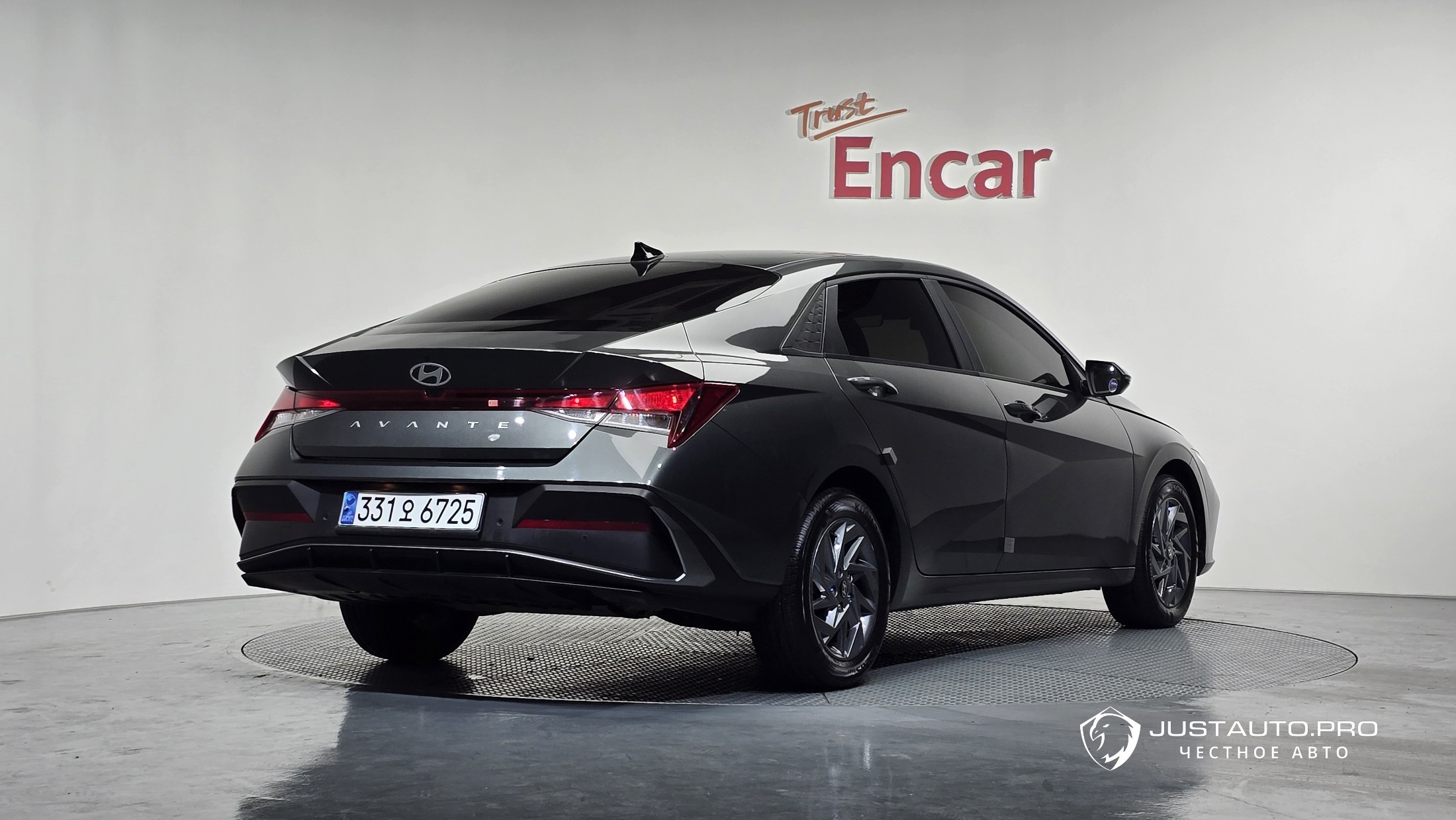 Автомобиль Hyundai AVANTE