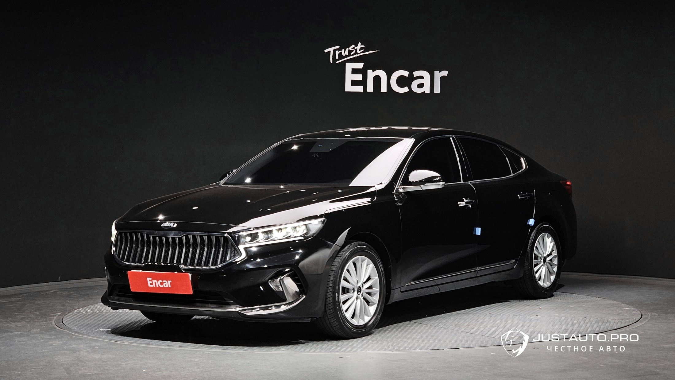Автомобиль Kia K7