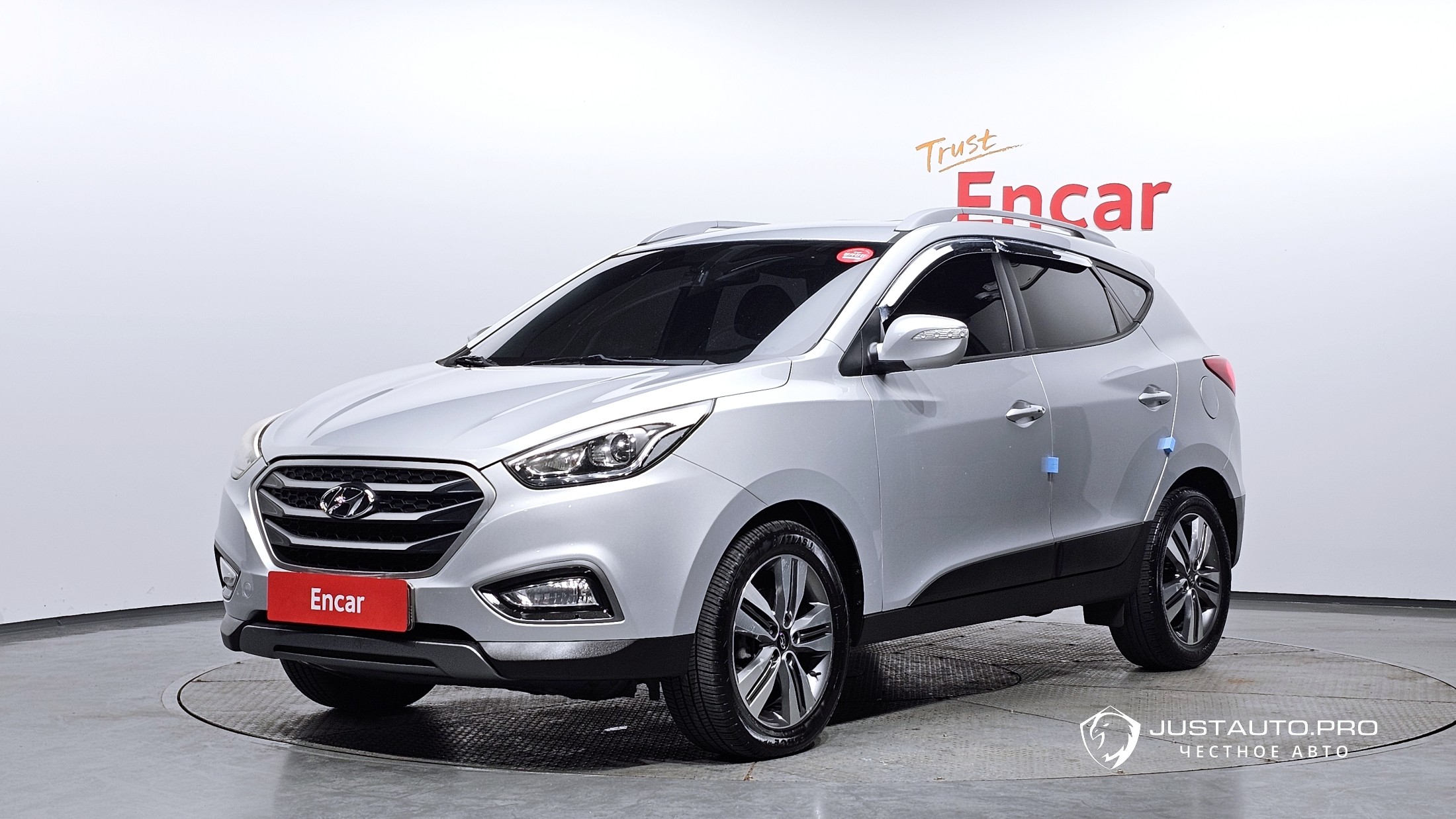 Автомобиль Hyundai Tucson