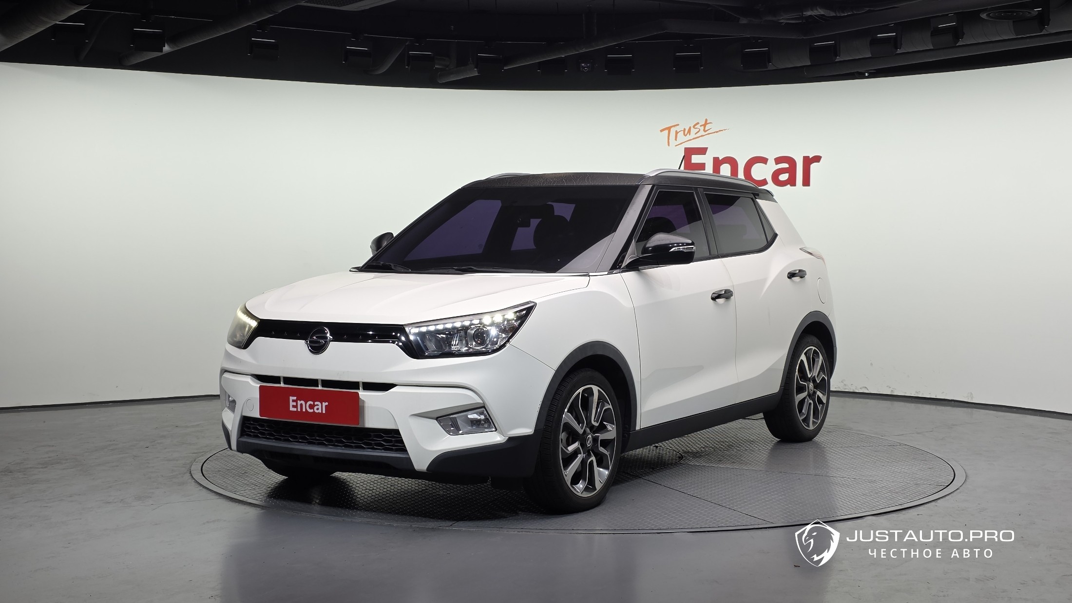Автомобиль KG_Mobility_Ssangyong TIBOLI