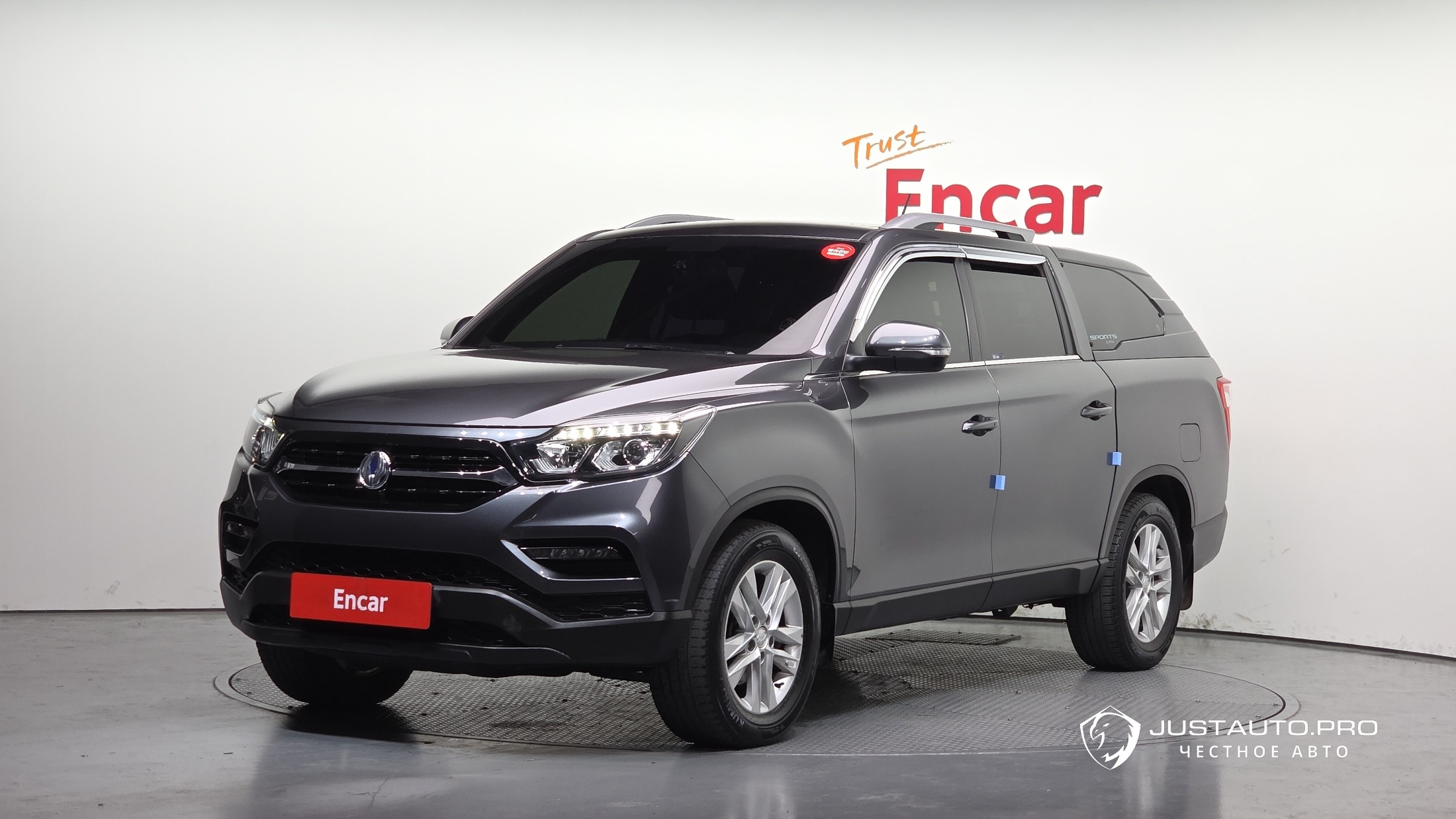 Автомобиль KG_Mobility_Ssangyong Rexton
