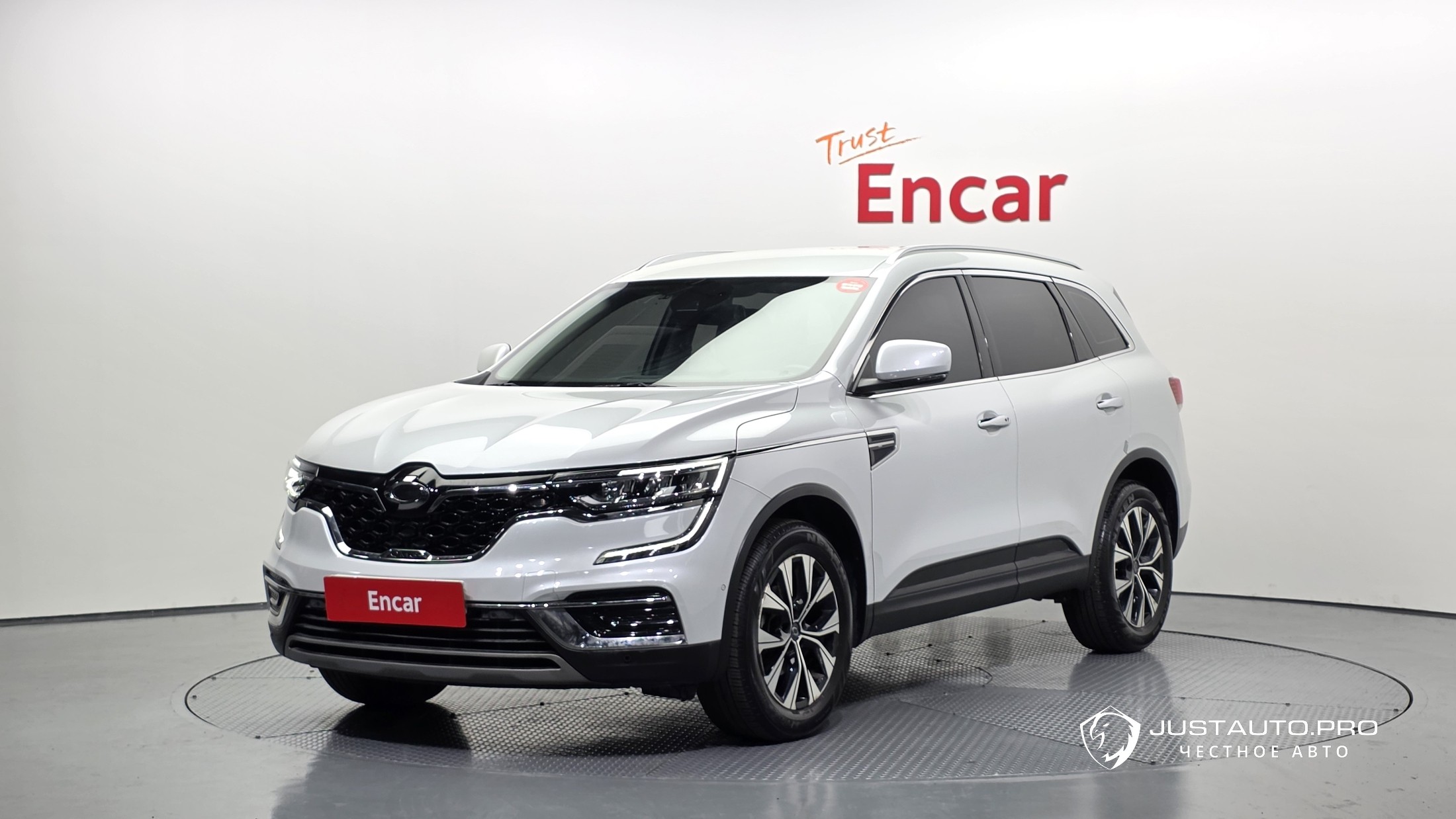 Автомобиль Renault-KoreaSamsung QM6