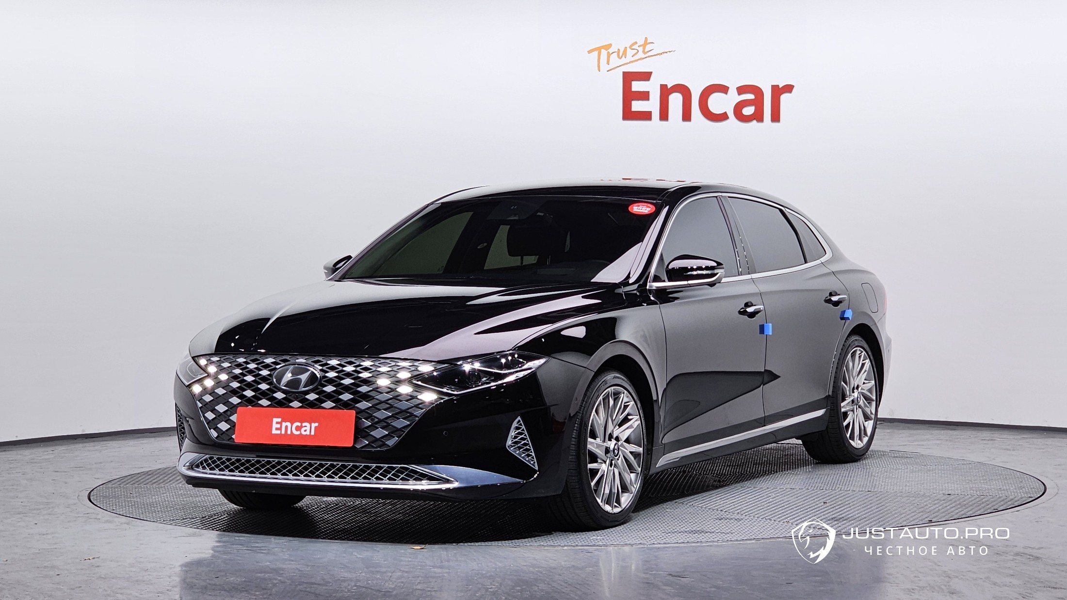 Автомобиль Hyundai Grandeur