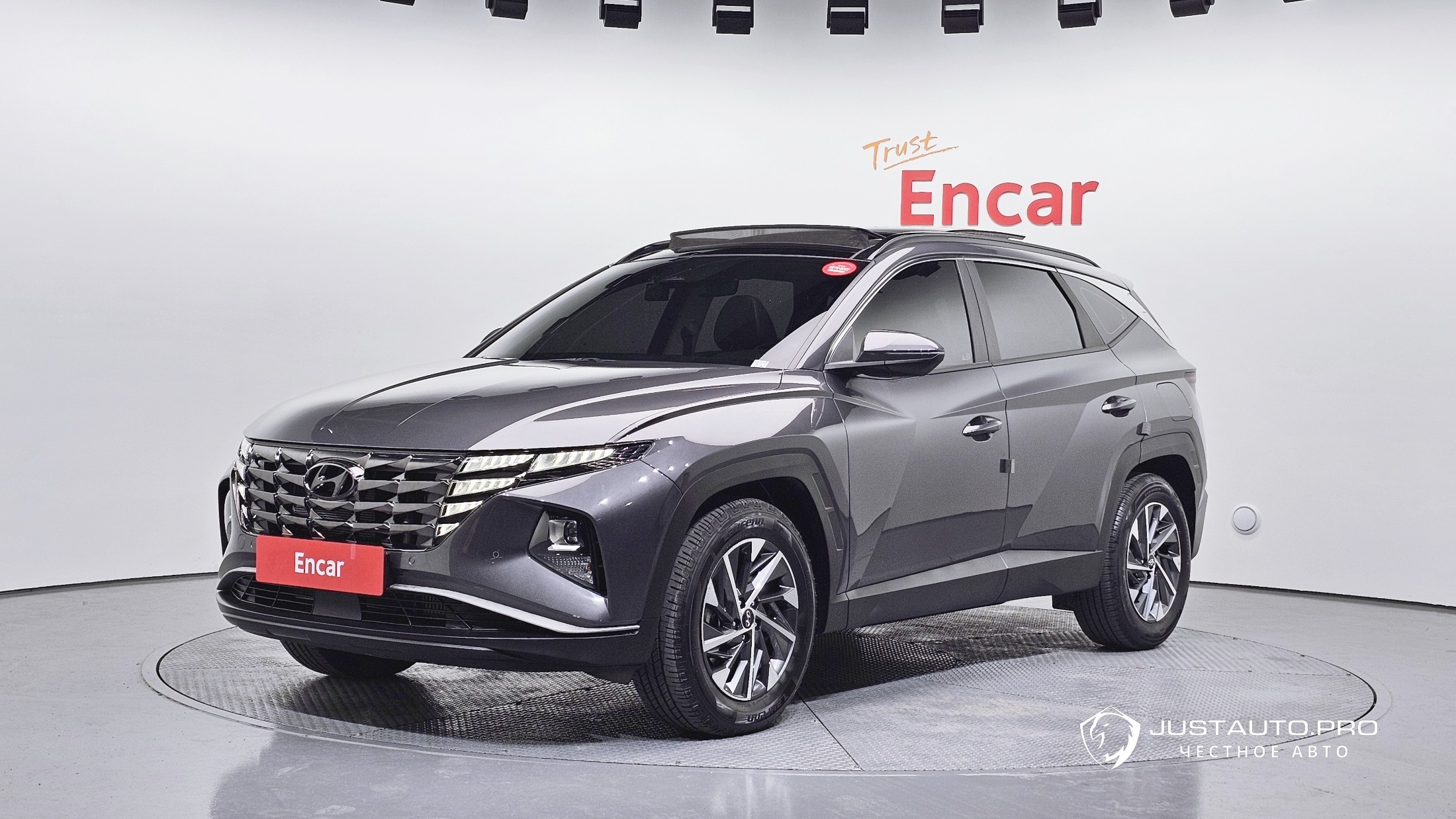 Автомобиль Hyundai Tucson