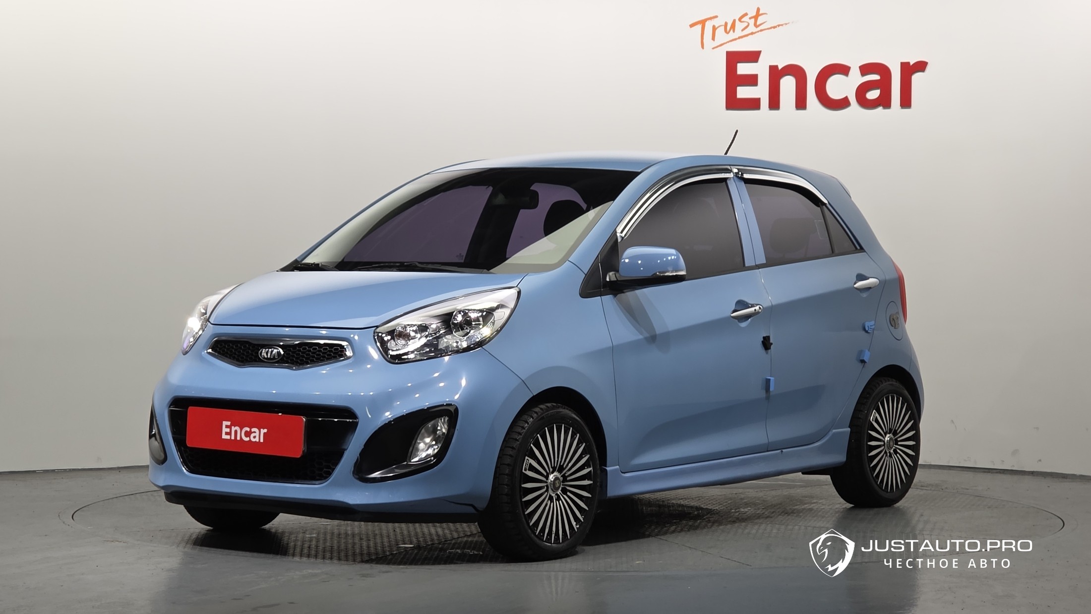 Автомобиль Kia morning