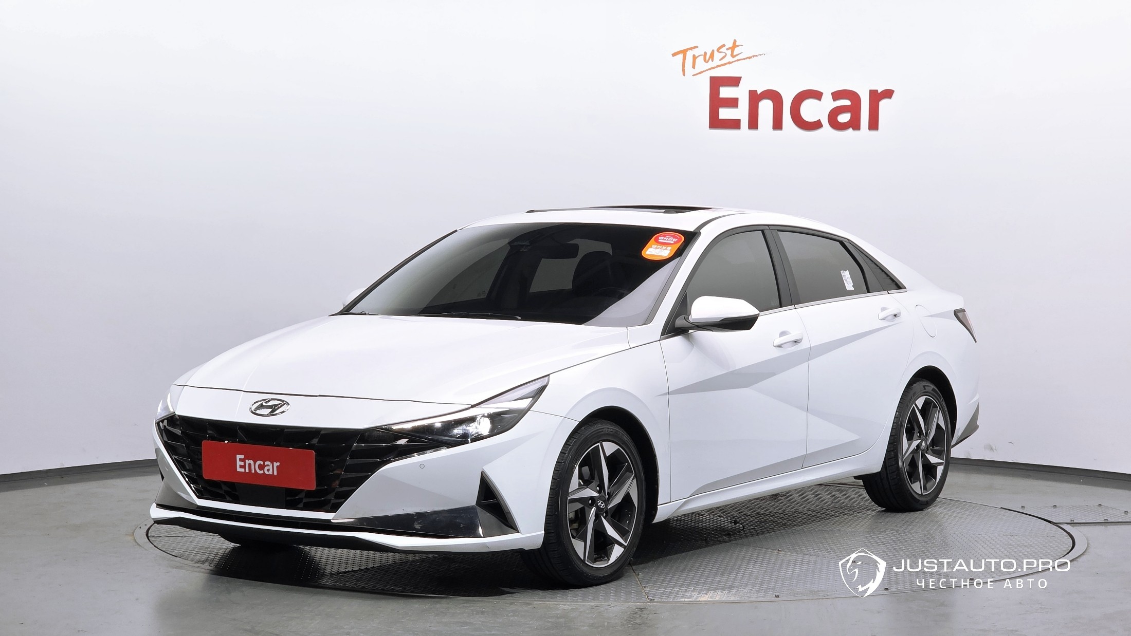 Автомобиль Hyundai AVANTE