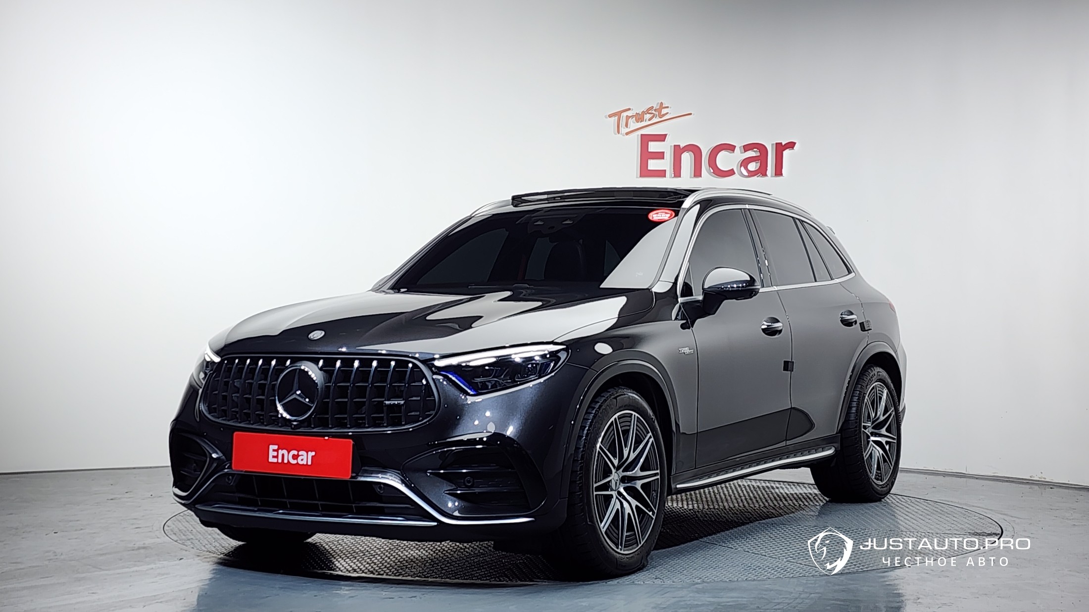 Автомобиль Mercedes-Benz GLC-Class