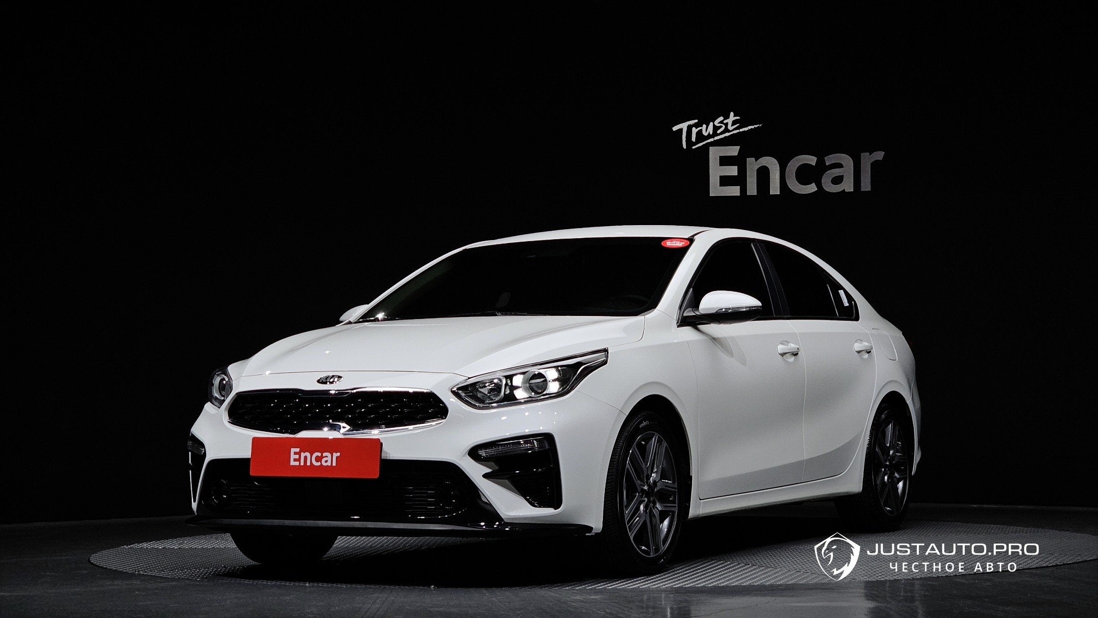 Автомобиль Kia K3