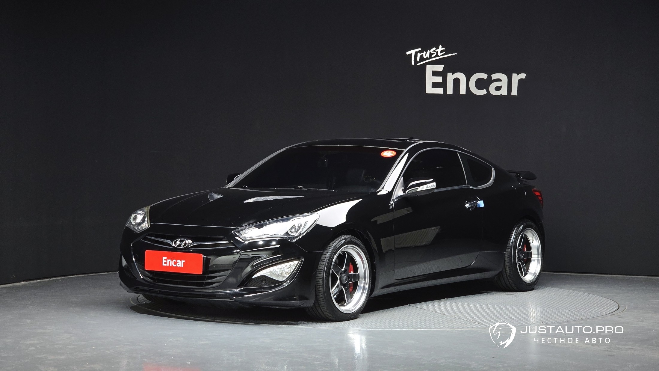 Автомобиль Hyundai Genesis