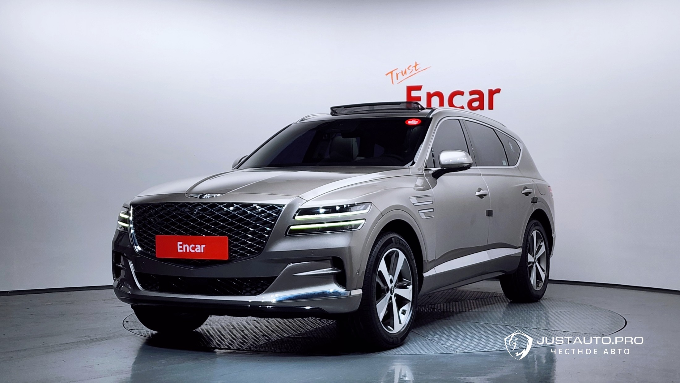 Автомобиль Genesis GV80