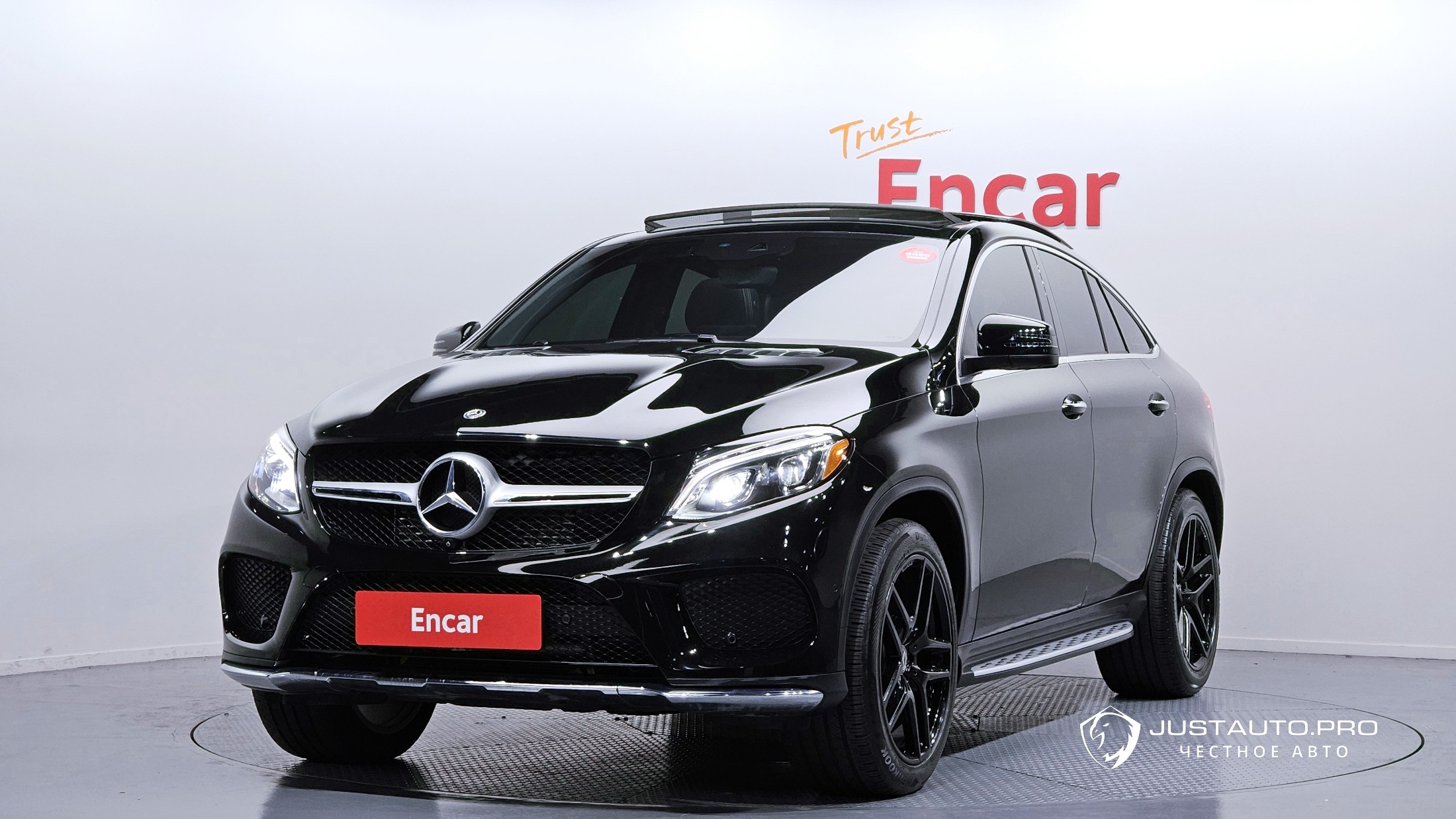 Автомобиль Mercedes-Benz GLE-Class