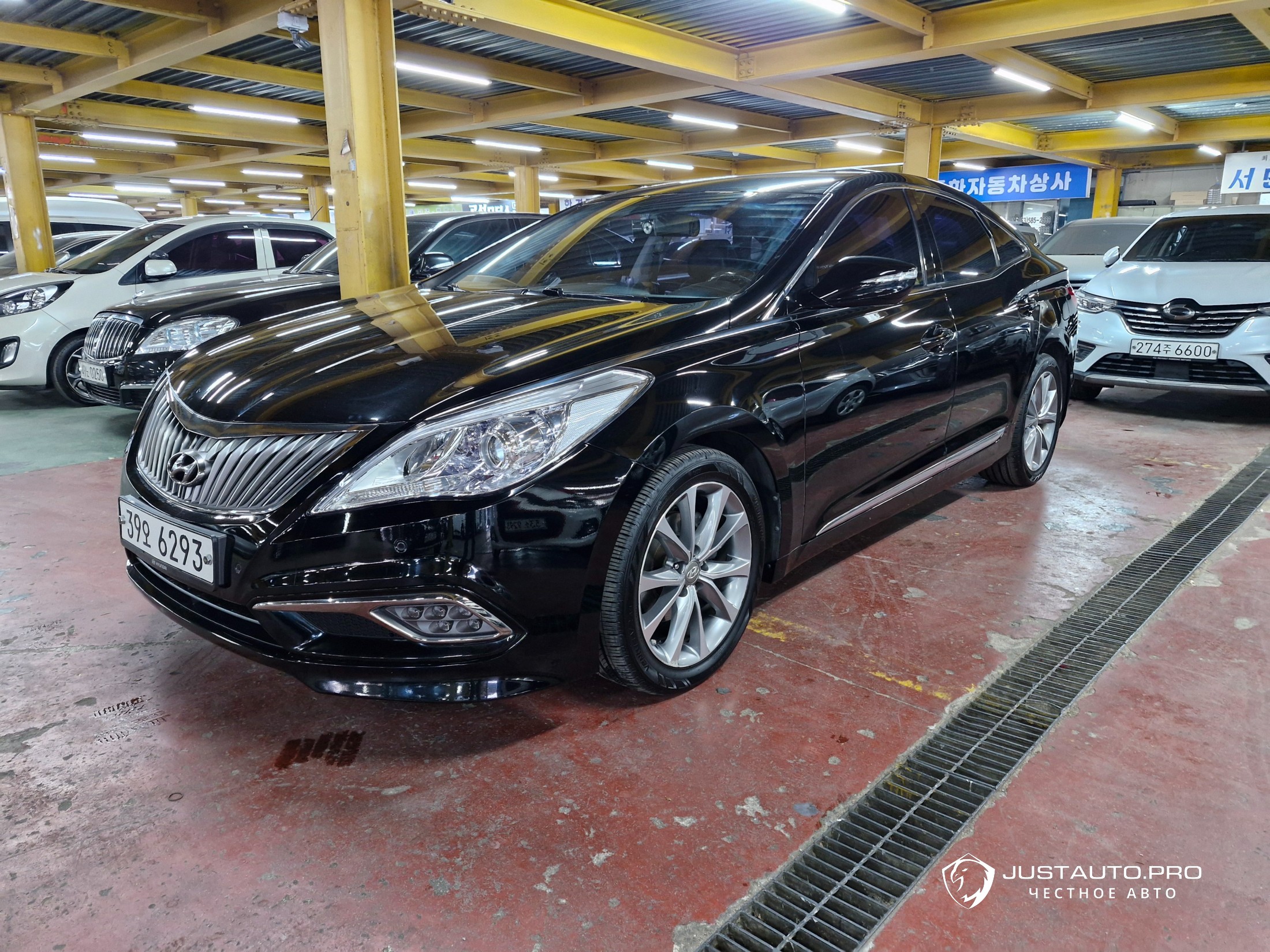 Автомобиль Hyundai Grandeur