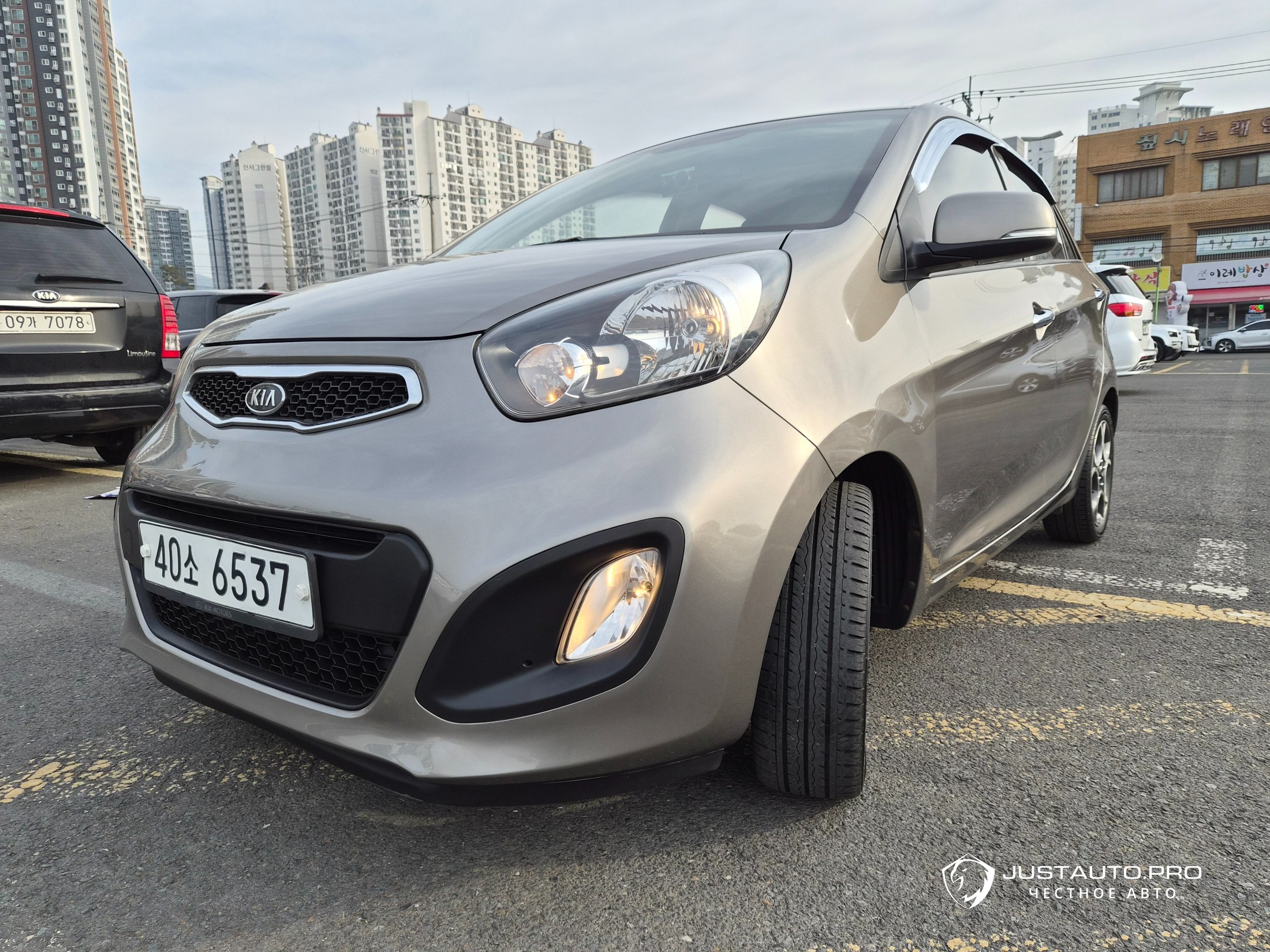 Автомобиль Kia morning