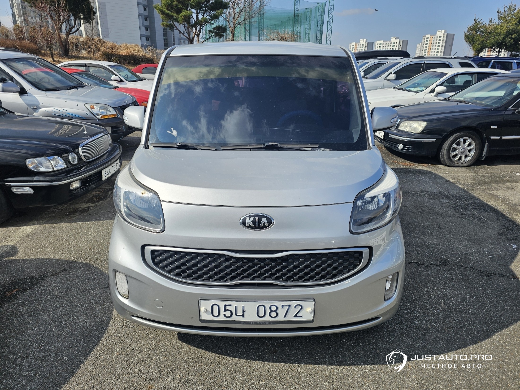 Автомобиль Kia RAY