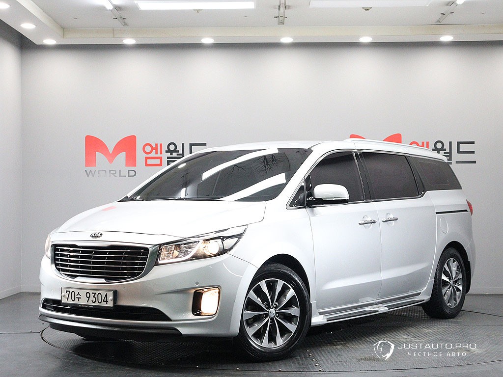 Автомобиль Kia Canival