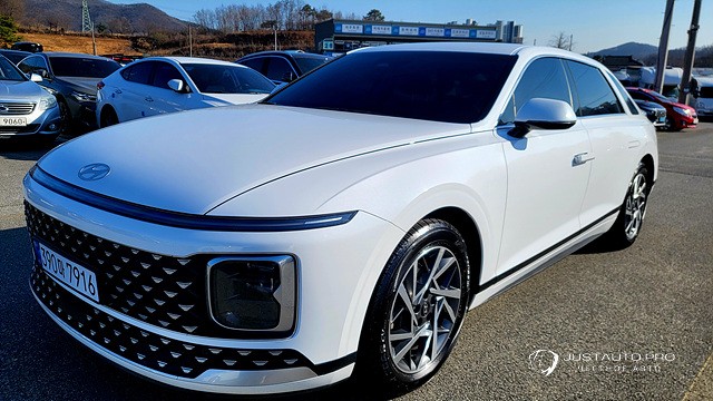 Автомобиль Hyundai Grandeur