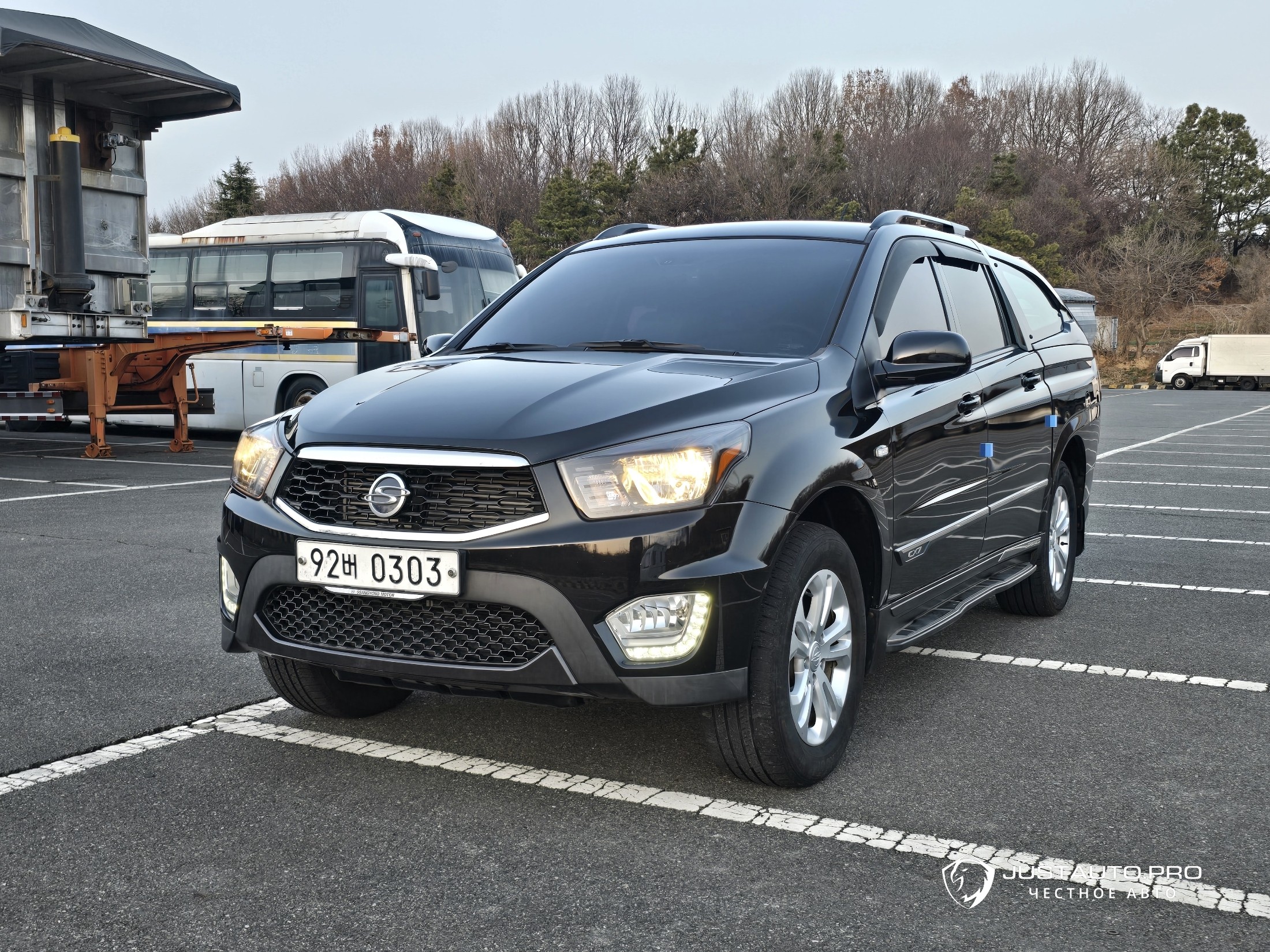 Автомобиль KG_Mobility_Ssangyong KORANDO