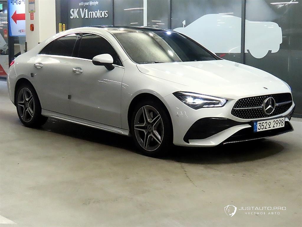 Автомобиль Mercedes-Benz CLA-Class