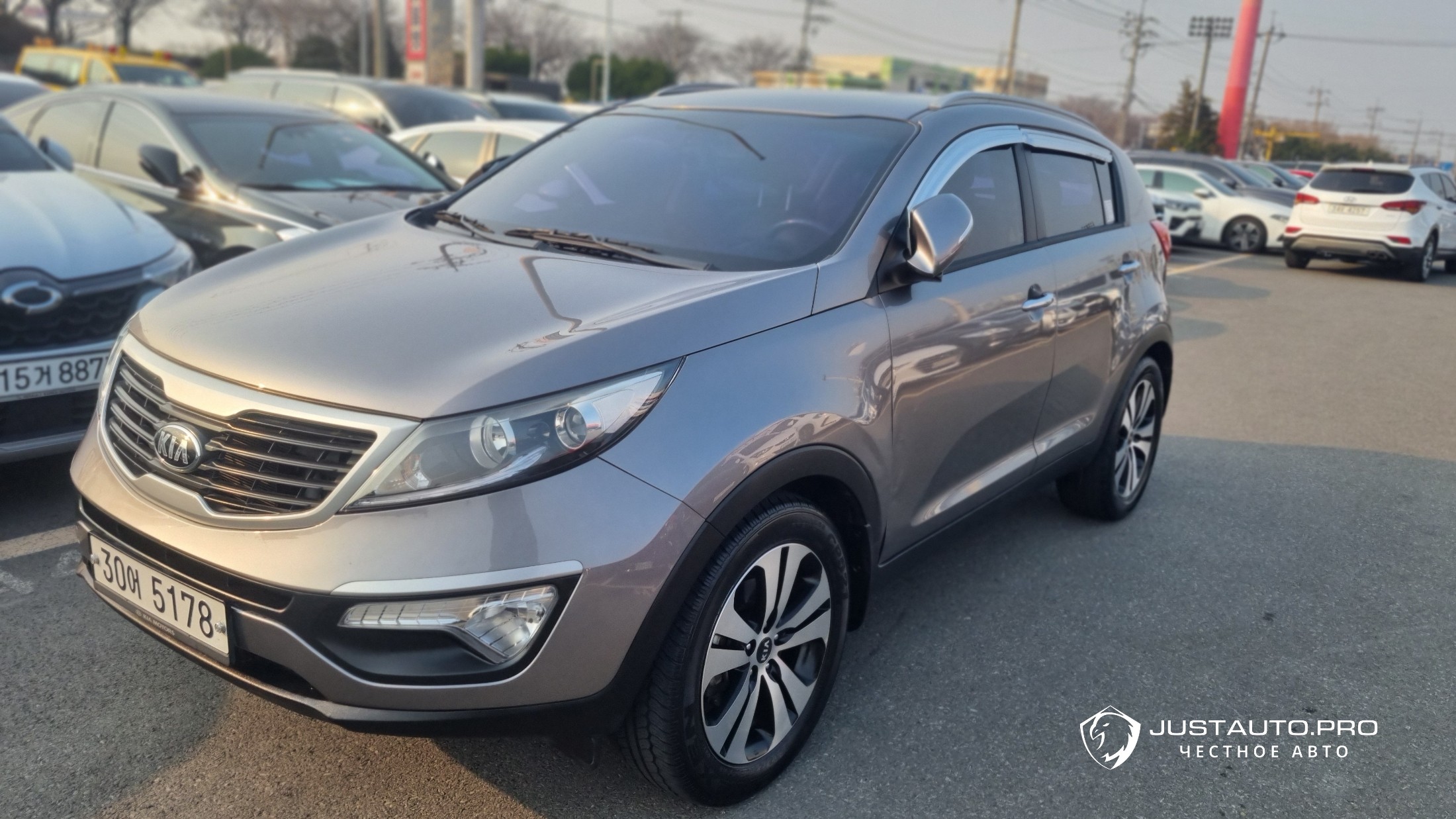 Автомобиль Kia Sportage