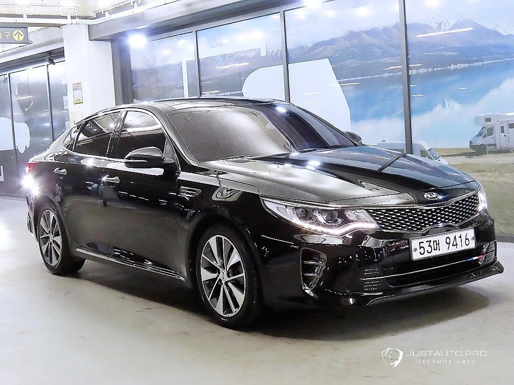 Автомобиль Kia K5