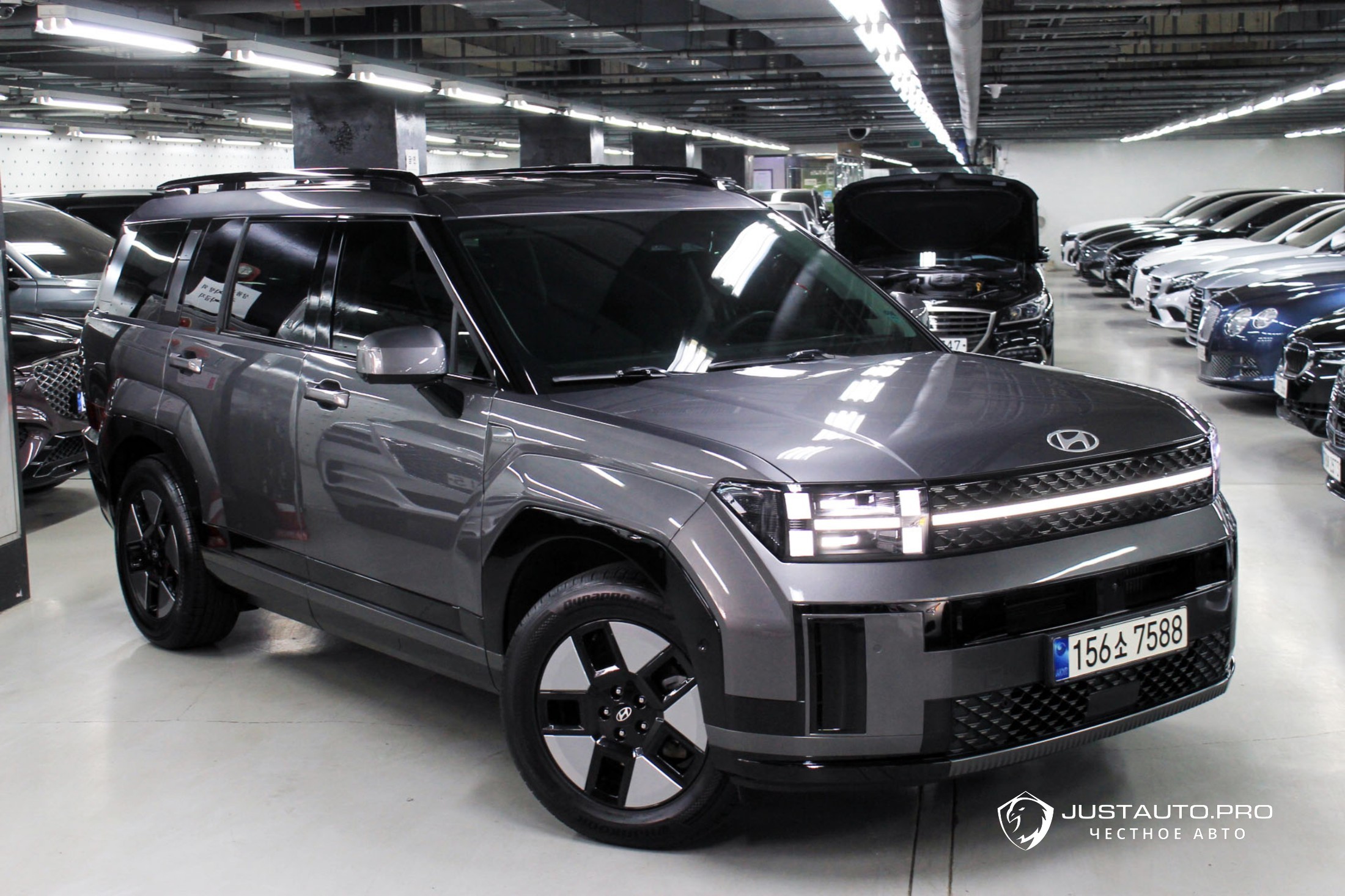 Автомобиль Hyundai Santafe