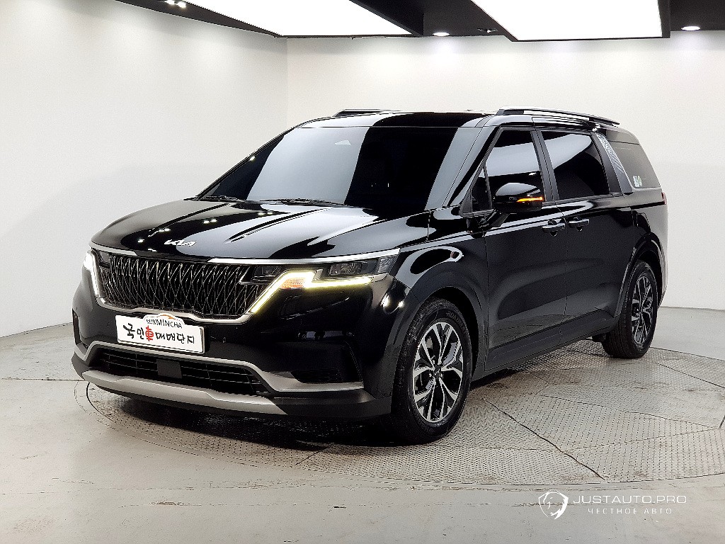 Автомобиль Kia Canival