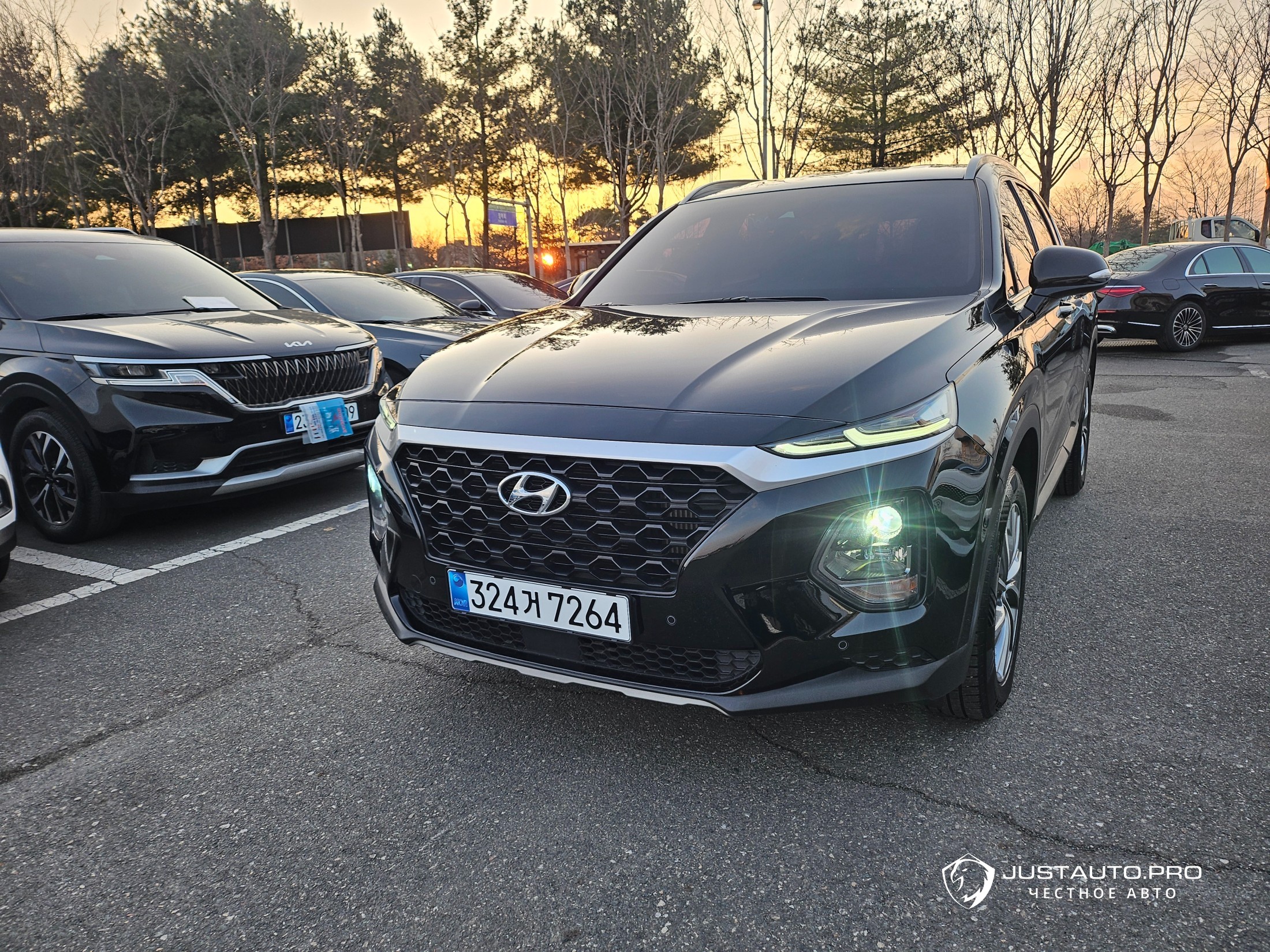 Автомобиль Hyundai Santafe