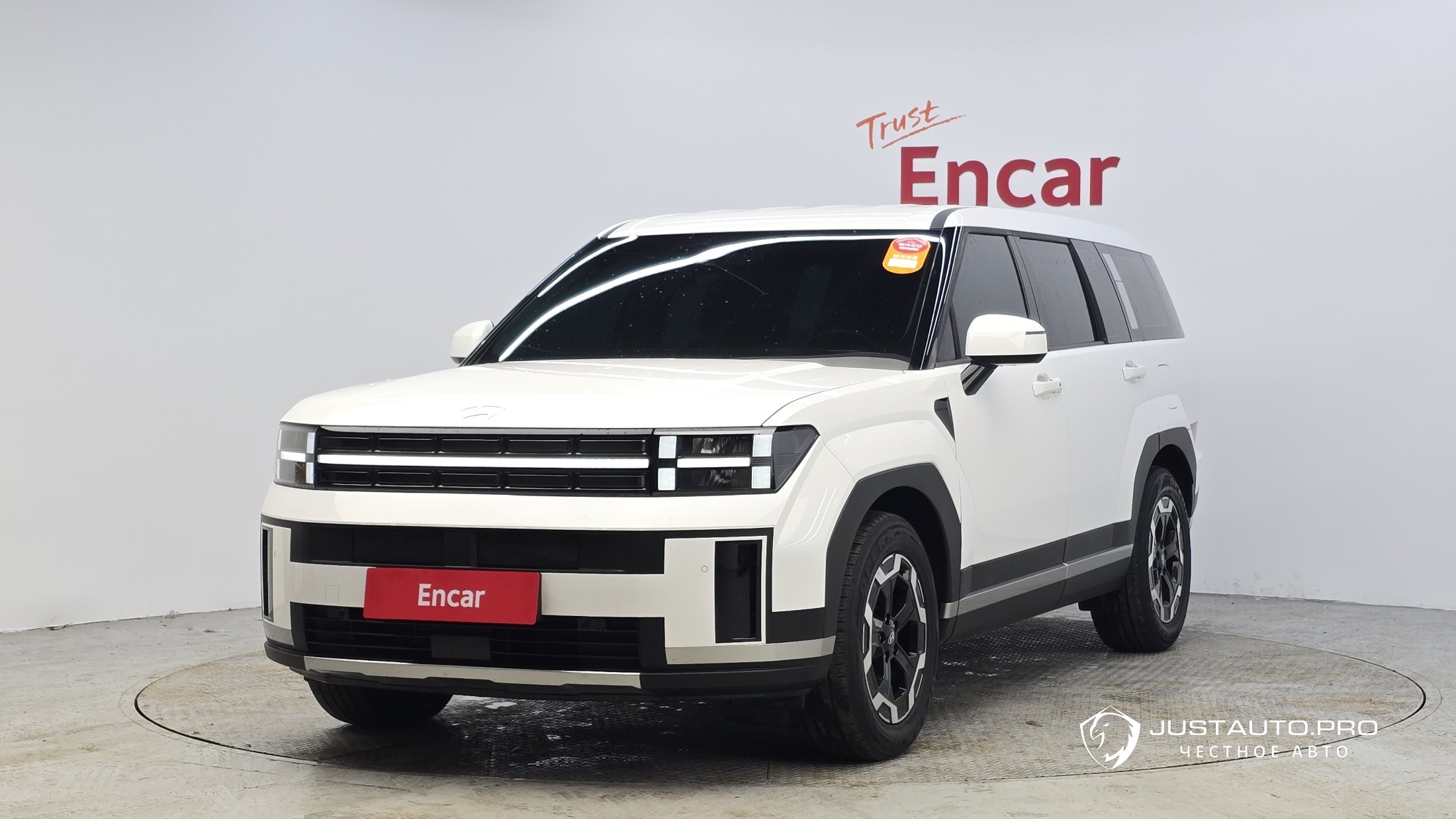 Автомобиль Hyundai Santafe