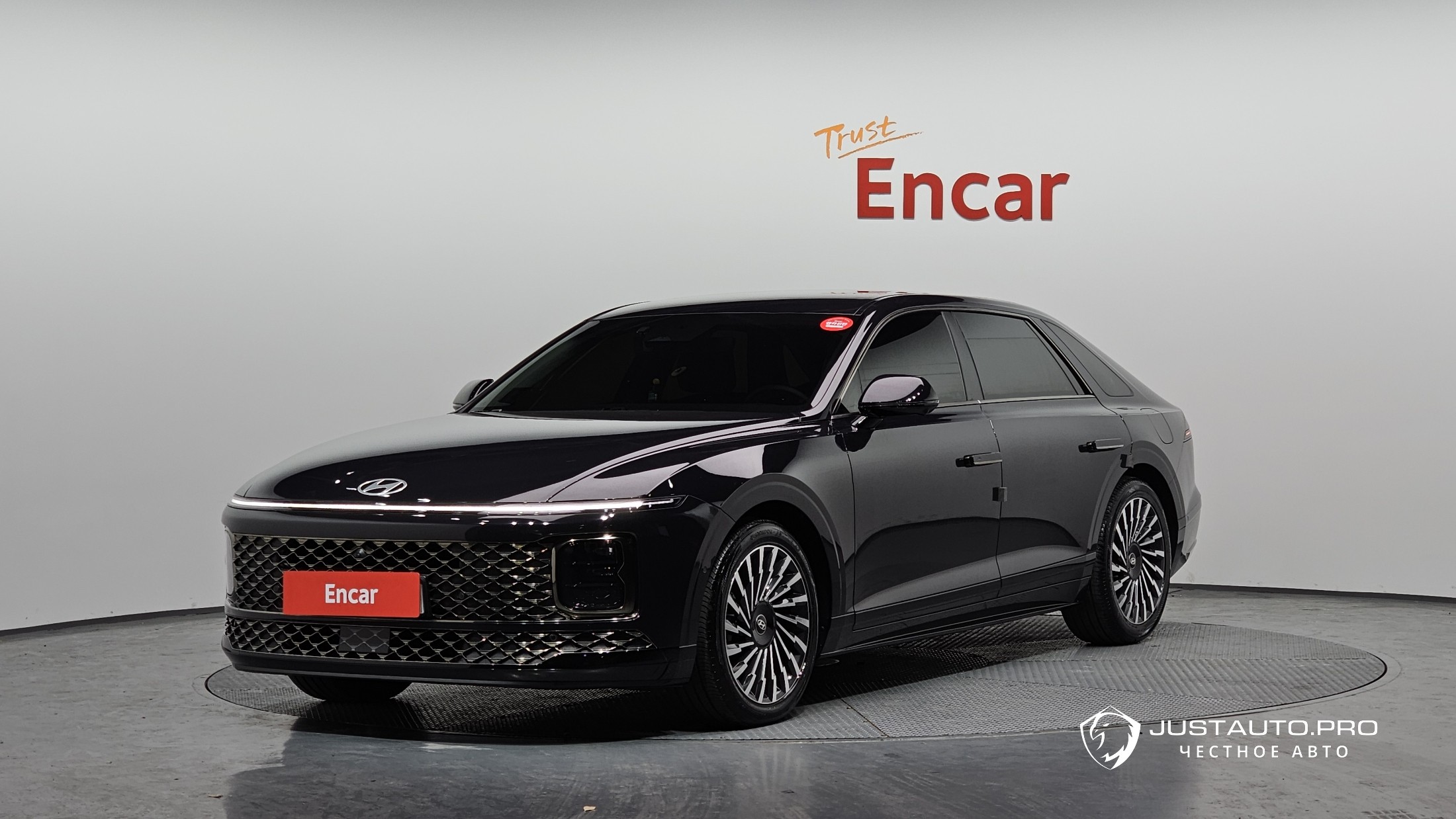 Автомобиль Hyundai Grandeur