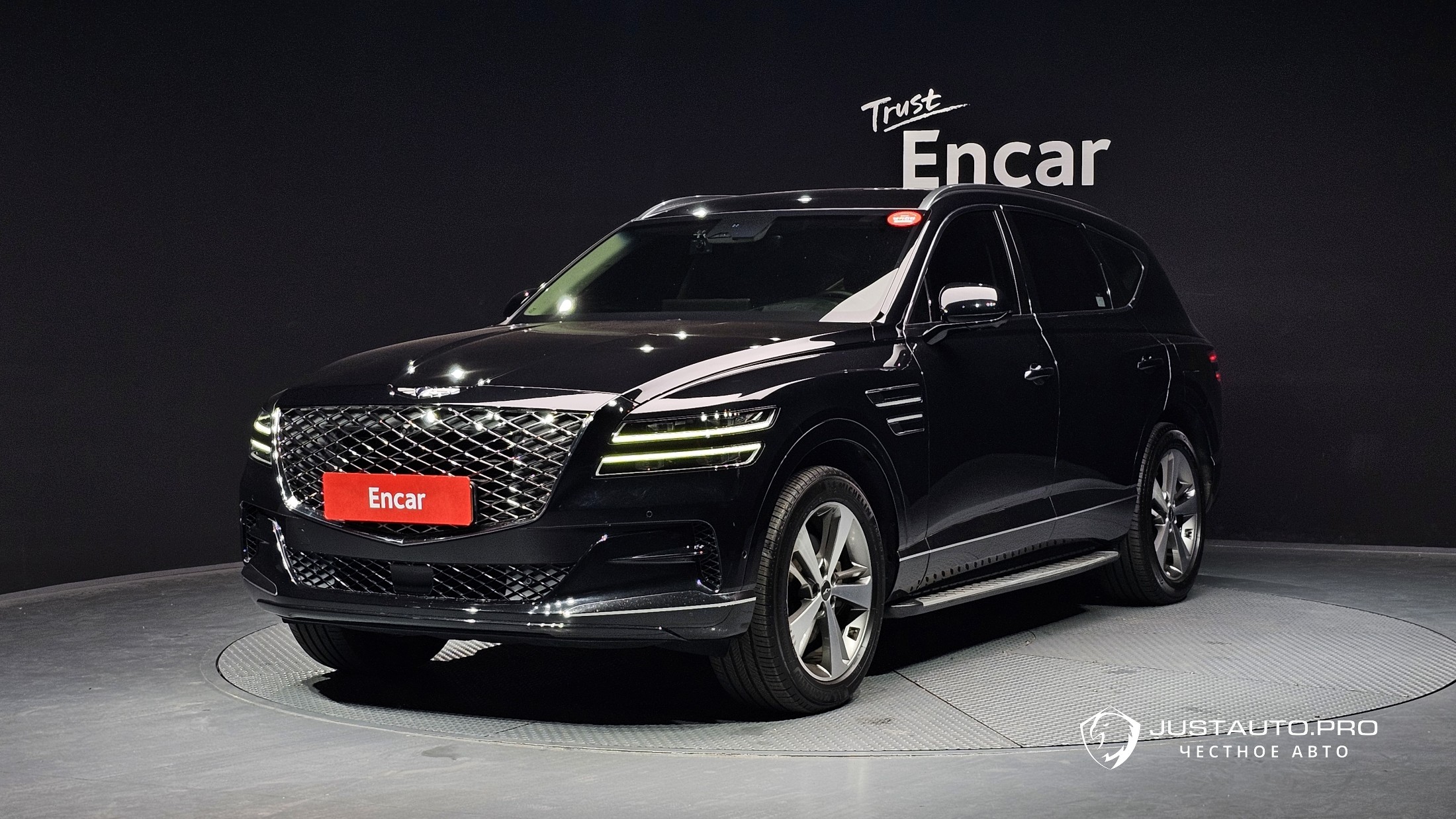 Автомобиль Genesis GV80