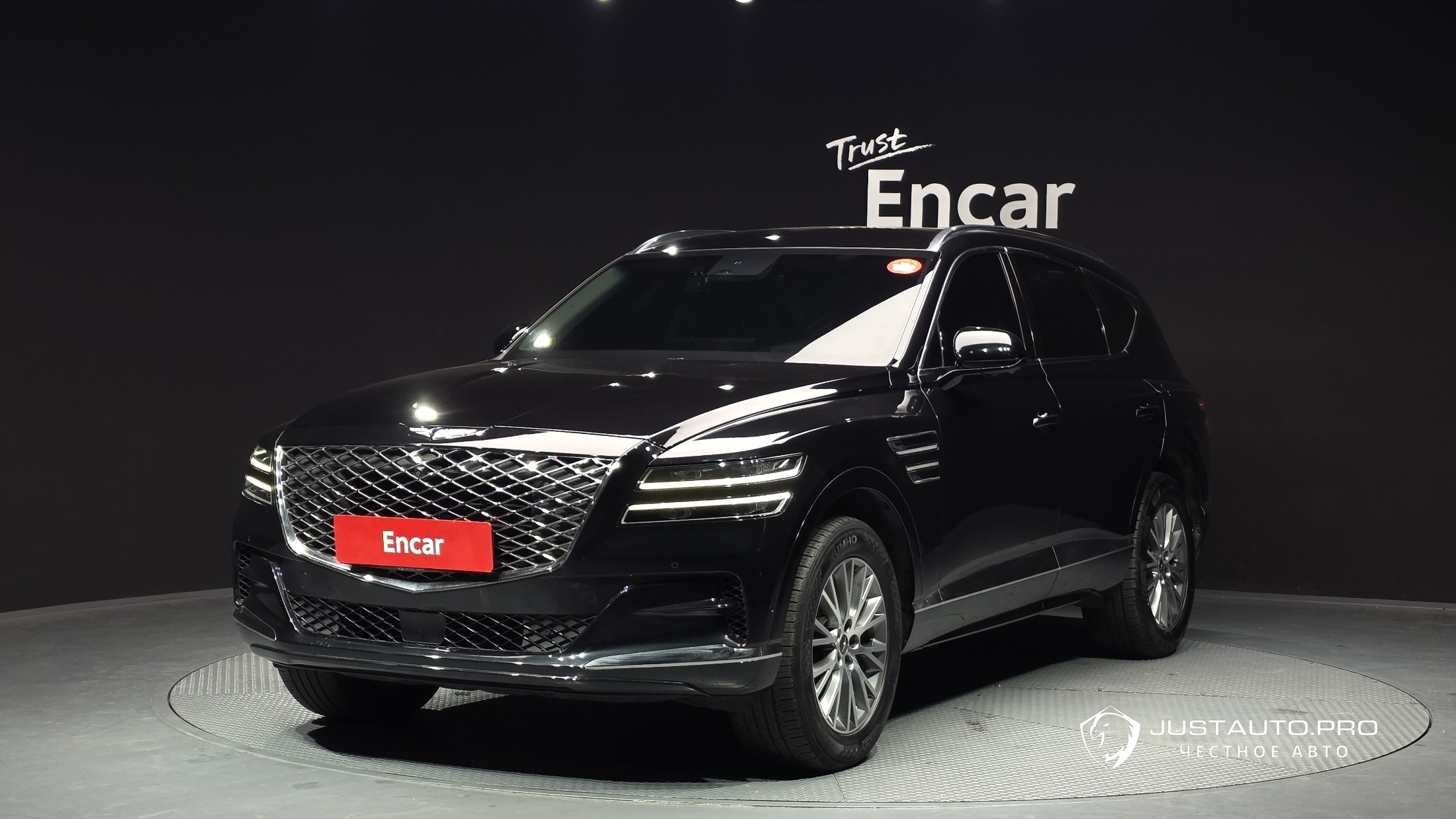 Автомобиль Genesis GV80