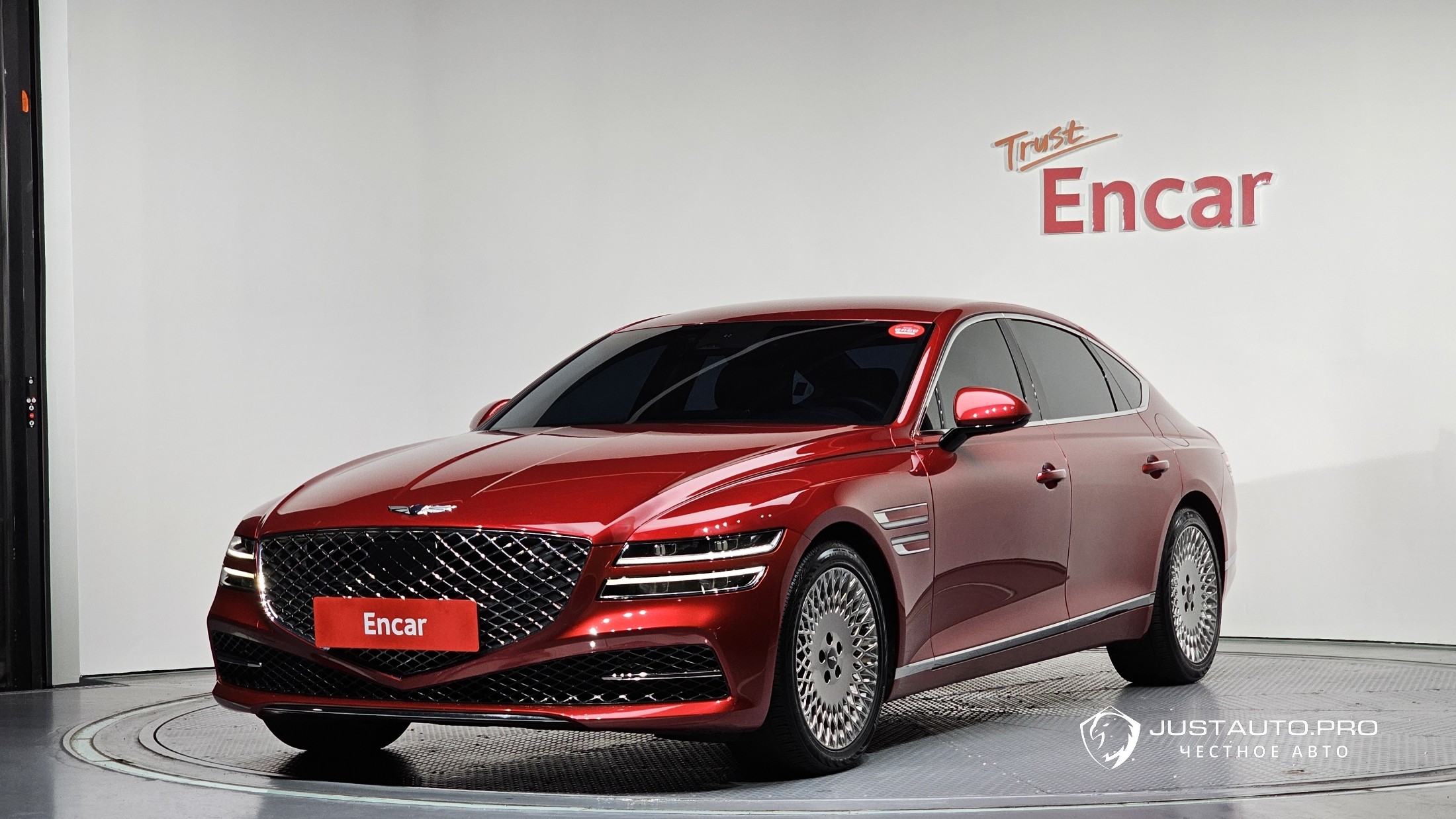 Автомобиль Genesis G80