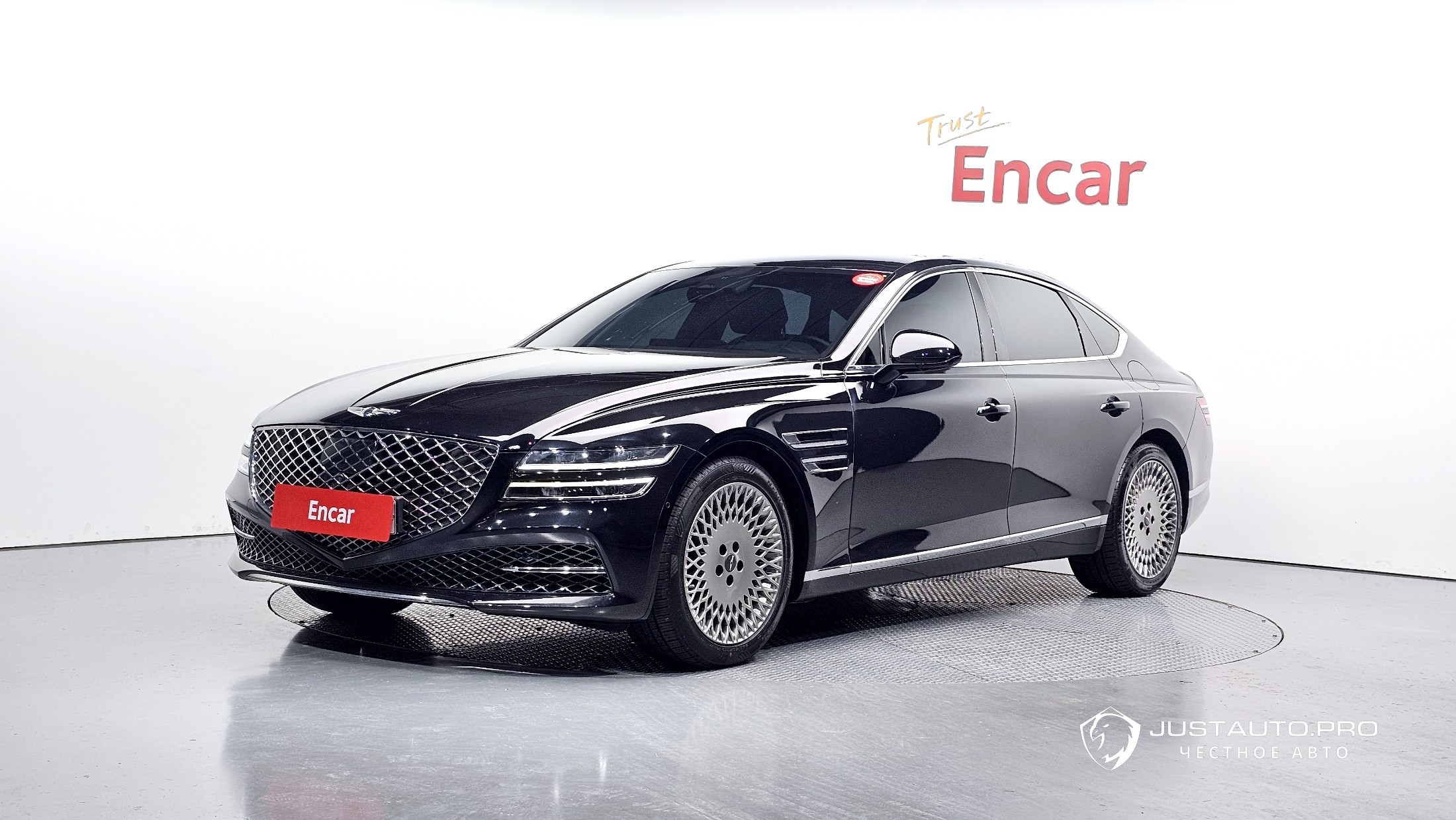 Автомобиль Genesis G80