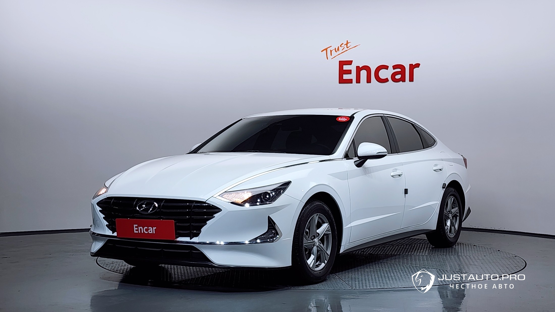 Автомобиль Hyundai Sonata