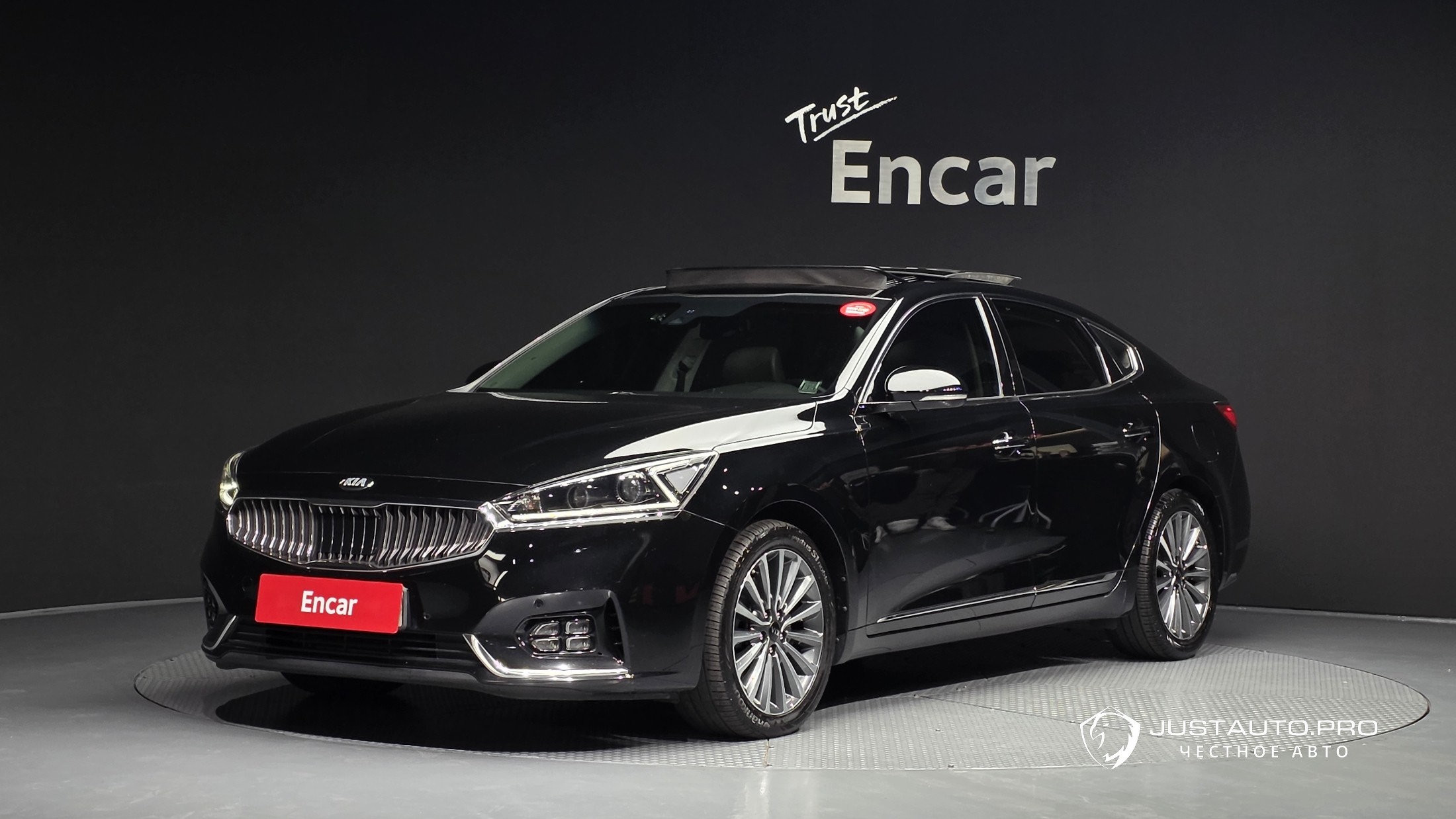 Автомобиль Kia K7