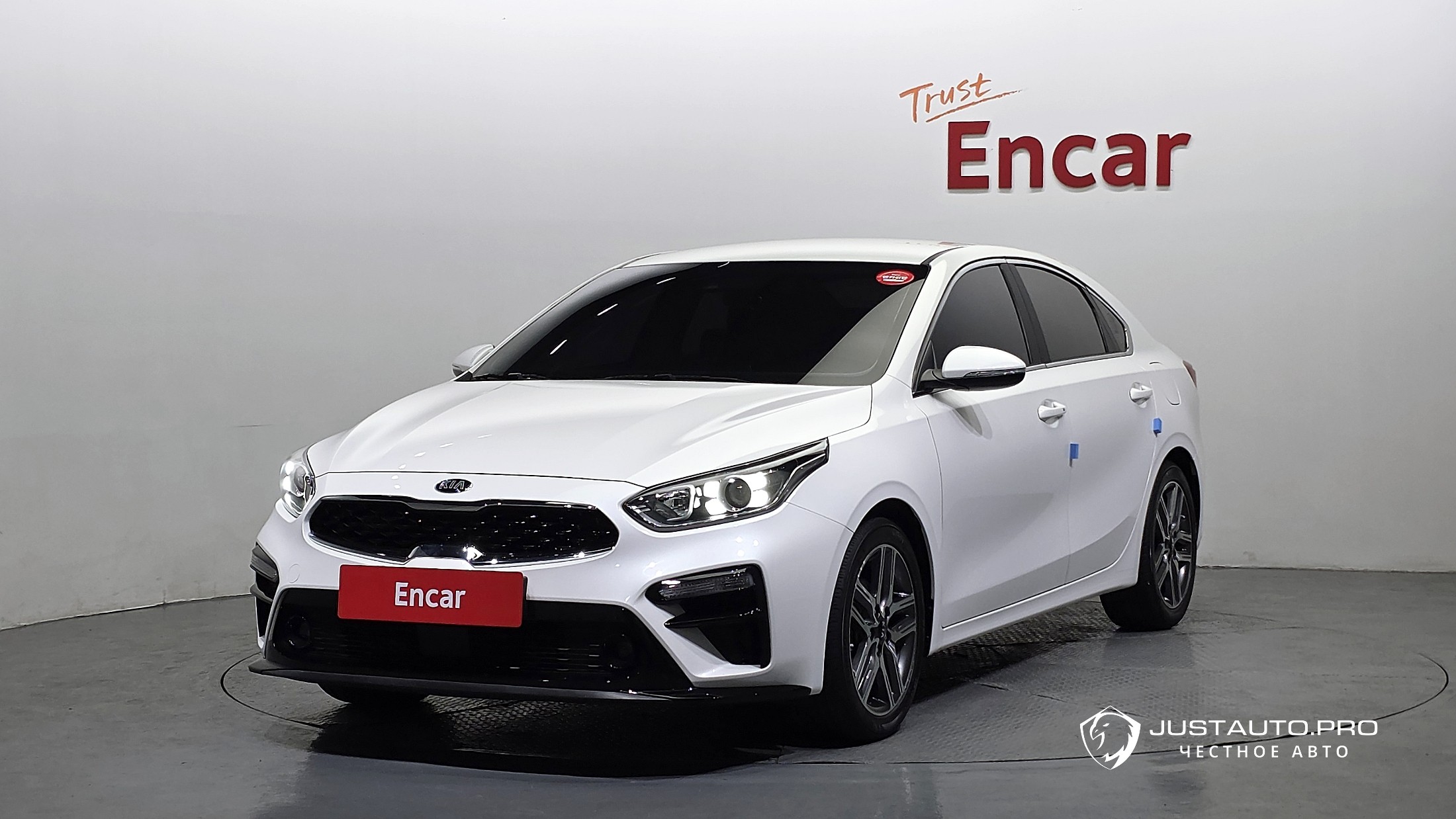 Автомобиль Kia K3