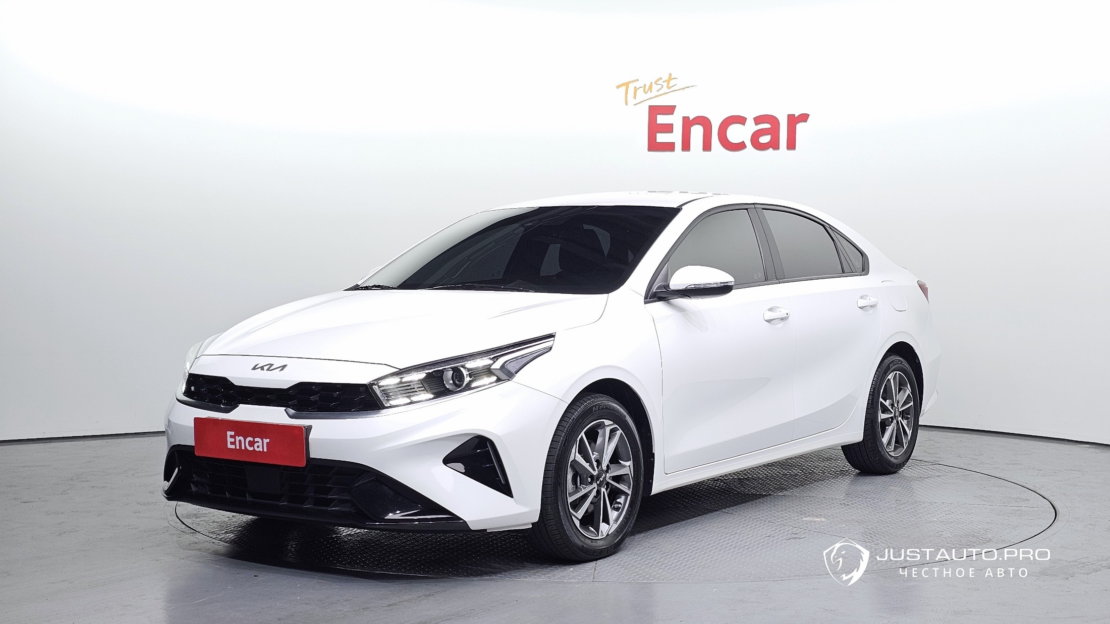 Автомобиль Kia K3